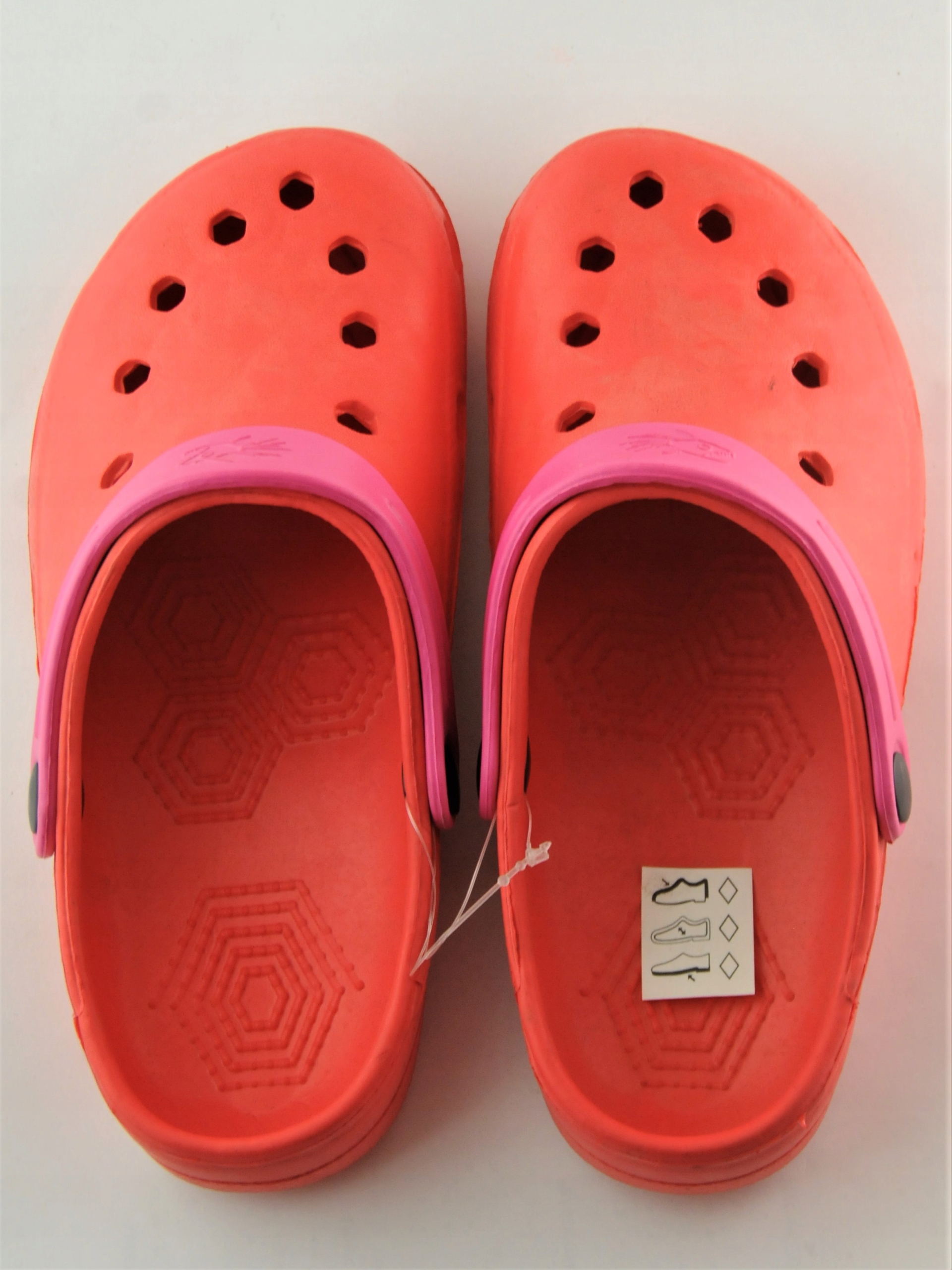 KROKSY KLAPKI D. OGRODOWE BUTY PIANKOWE LATO 37 Kolor wielokolorowy