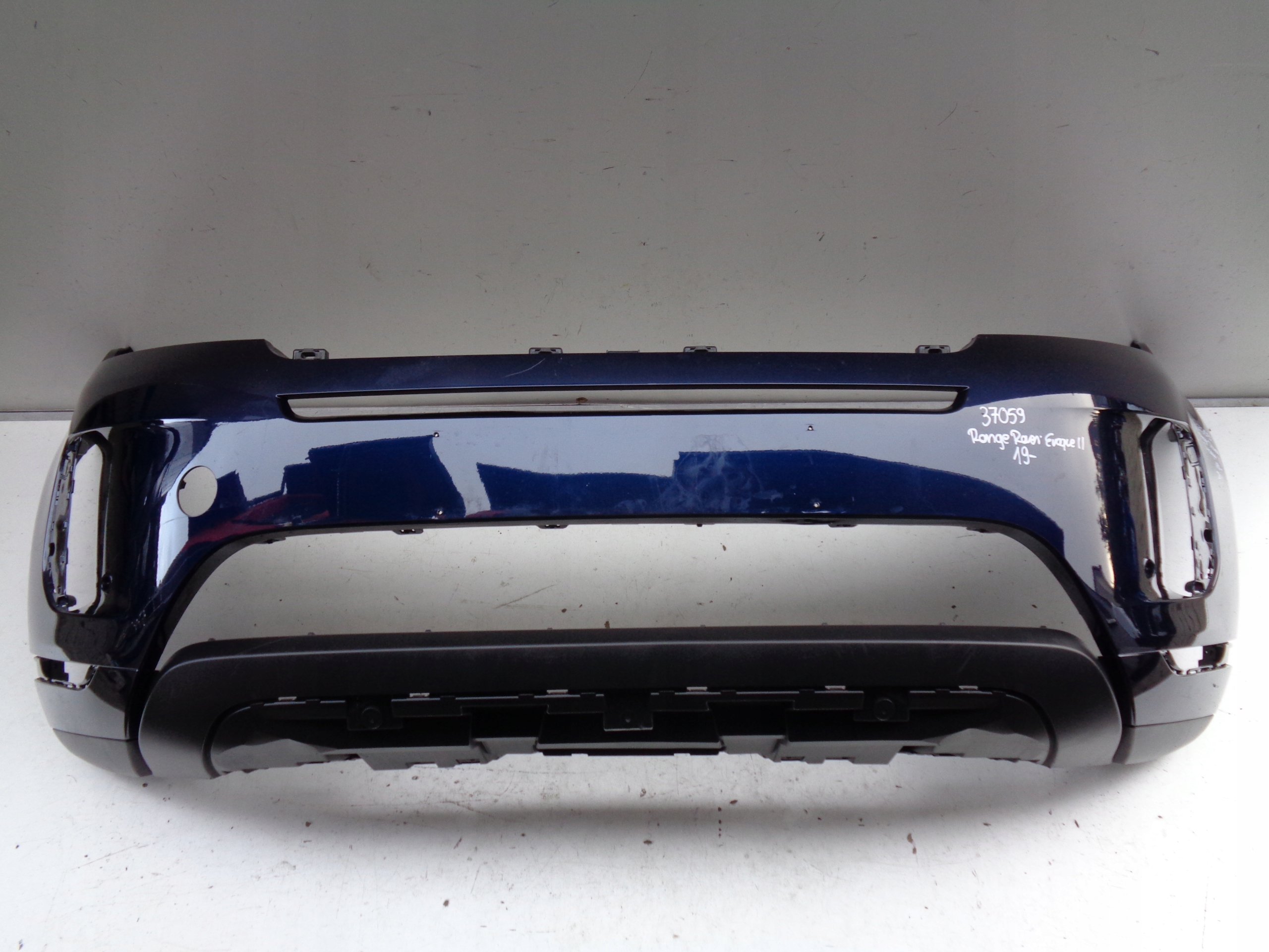front bumper RANGE ROVER EVOQUE II 19- NR 37059
