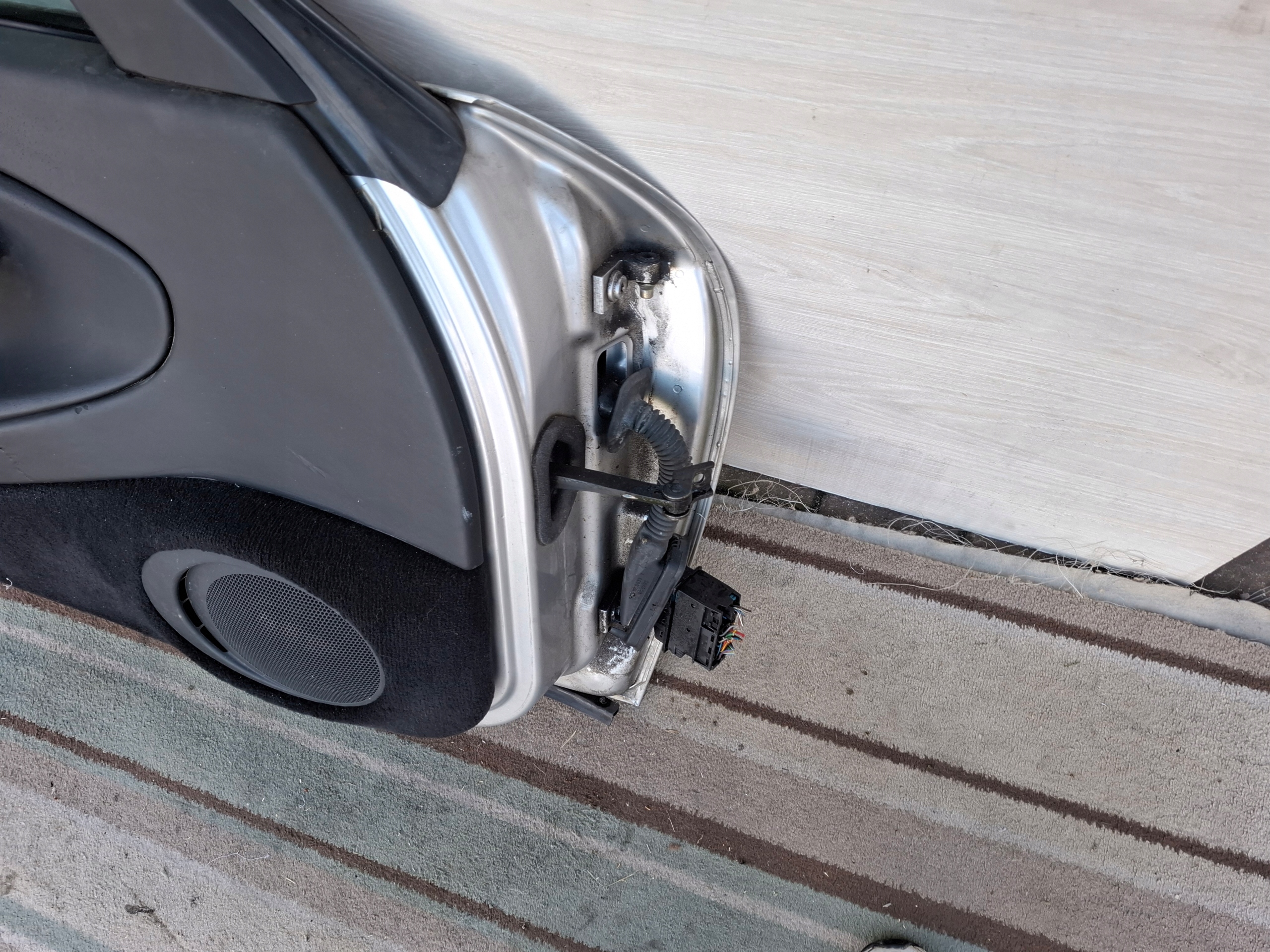 door left PORSCHE 911 996 04r L92T