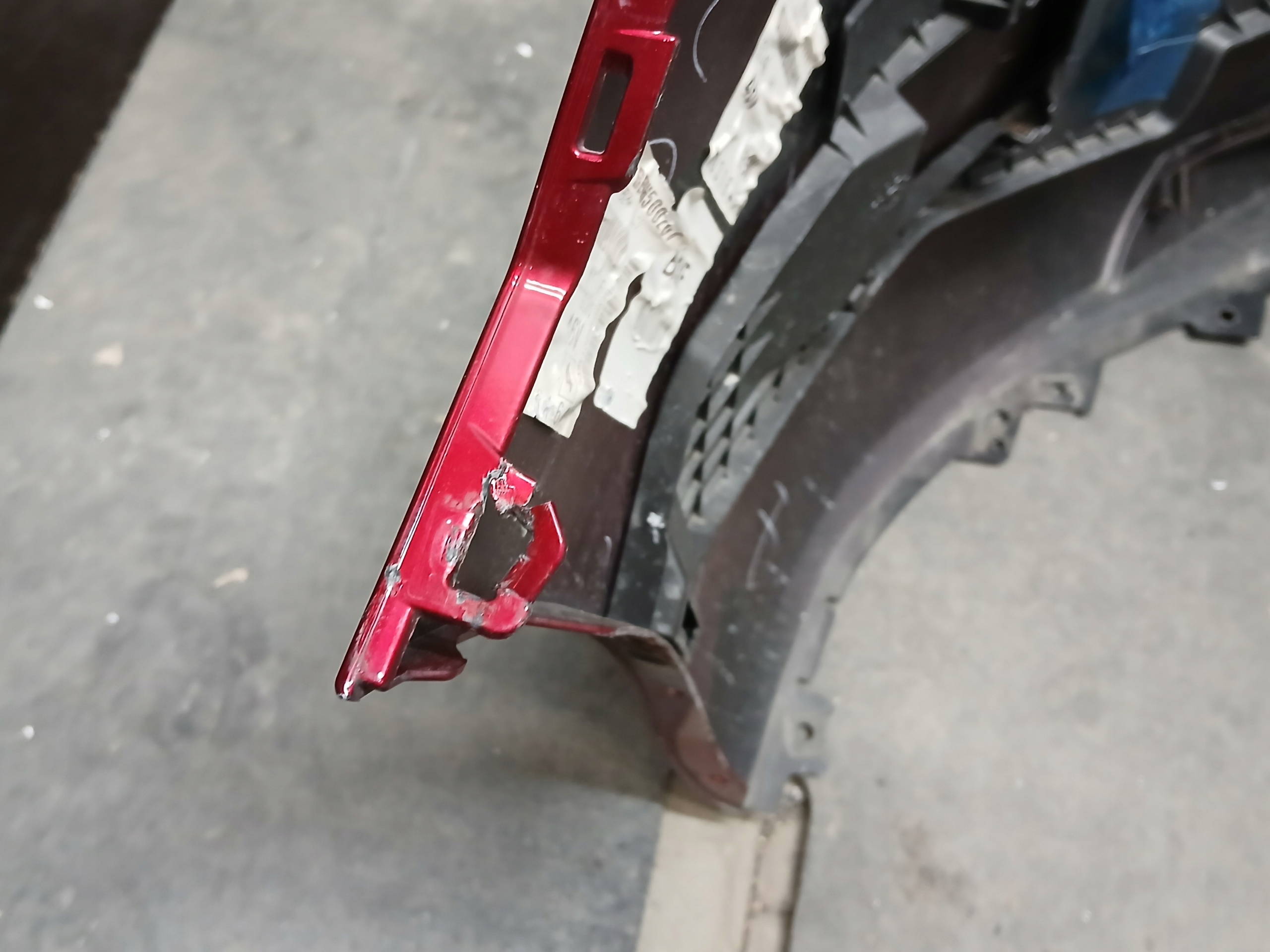 bumper front MAZDA III 3 BP HB 19