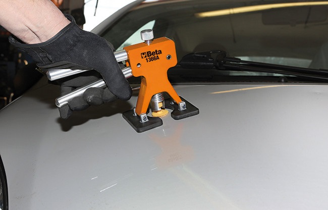 WYCIĄGARKA WGNIECEŃ Z ZESTAWEM 19 NAKŁADEK Marka Beta