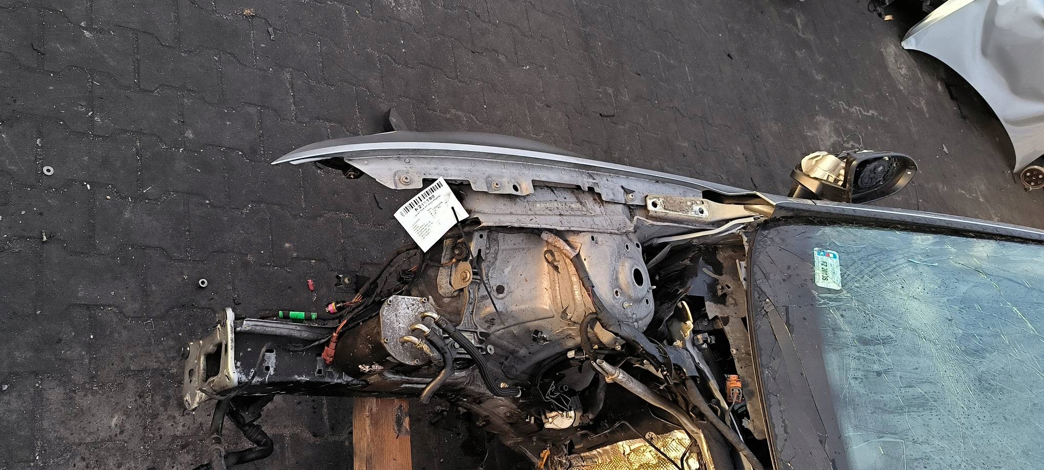 fender right front LB7S VOLKSWAGEN PASSAT B8