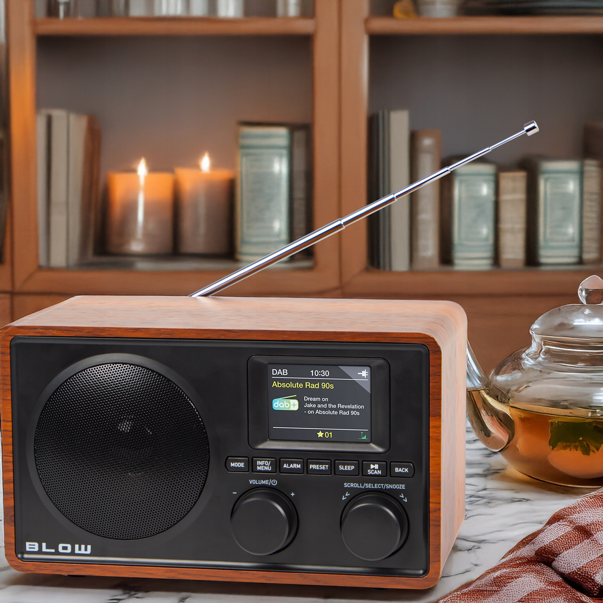 RADIO KUCHENNE BUDOWLANE PRZENOŚNE WYŚWIETLACZ BLUETOOTH DAB+ FM AUX USB Kolor brązowy