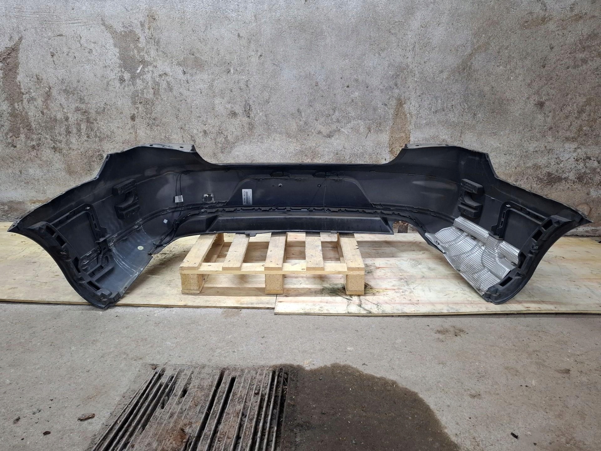 bumper rear Volkswagen Passat B7 2011