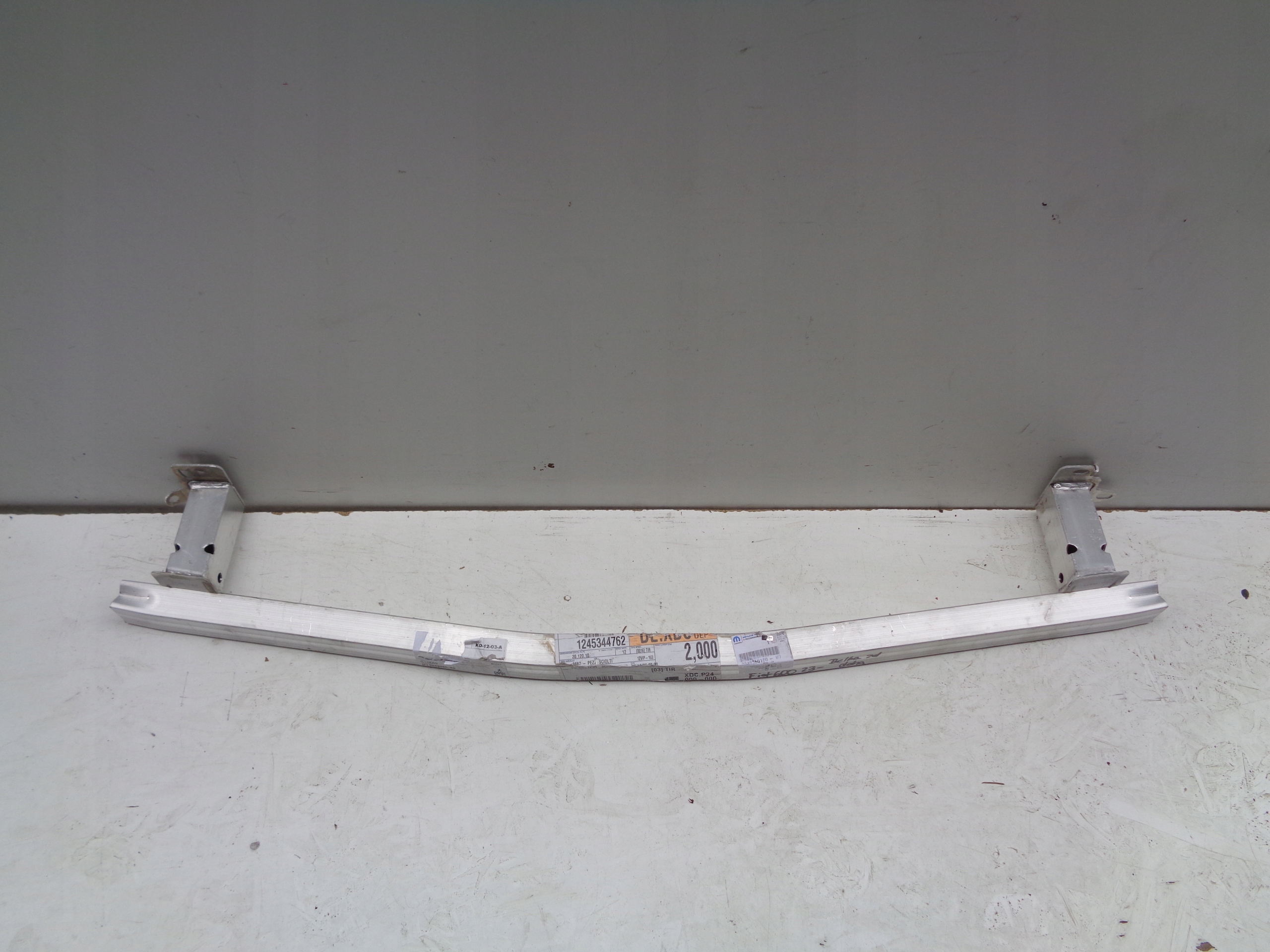 NO-WE-- pillar bumper support front lower FIAT 600 JEEP AVENGER