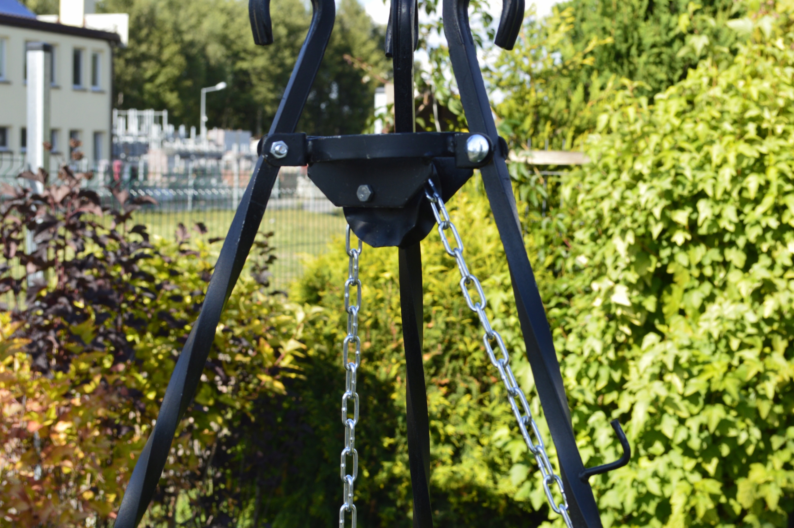 GRILL OGRODOWY 80 CM TRÓJNÓG OKRĄGŁY RUSZT OGNISKO Kod producenta 0259