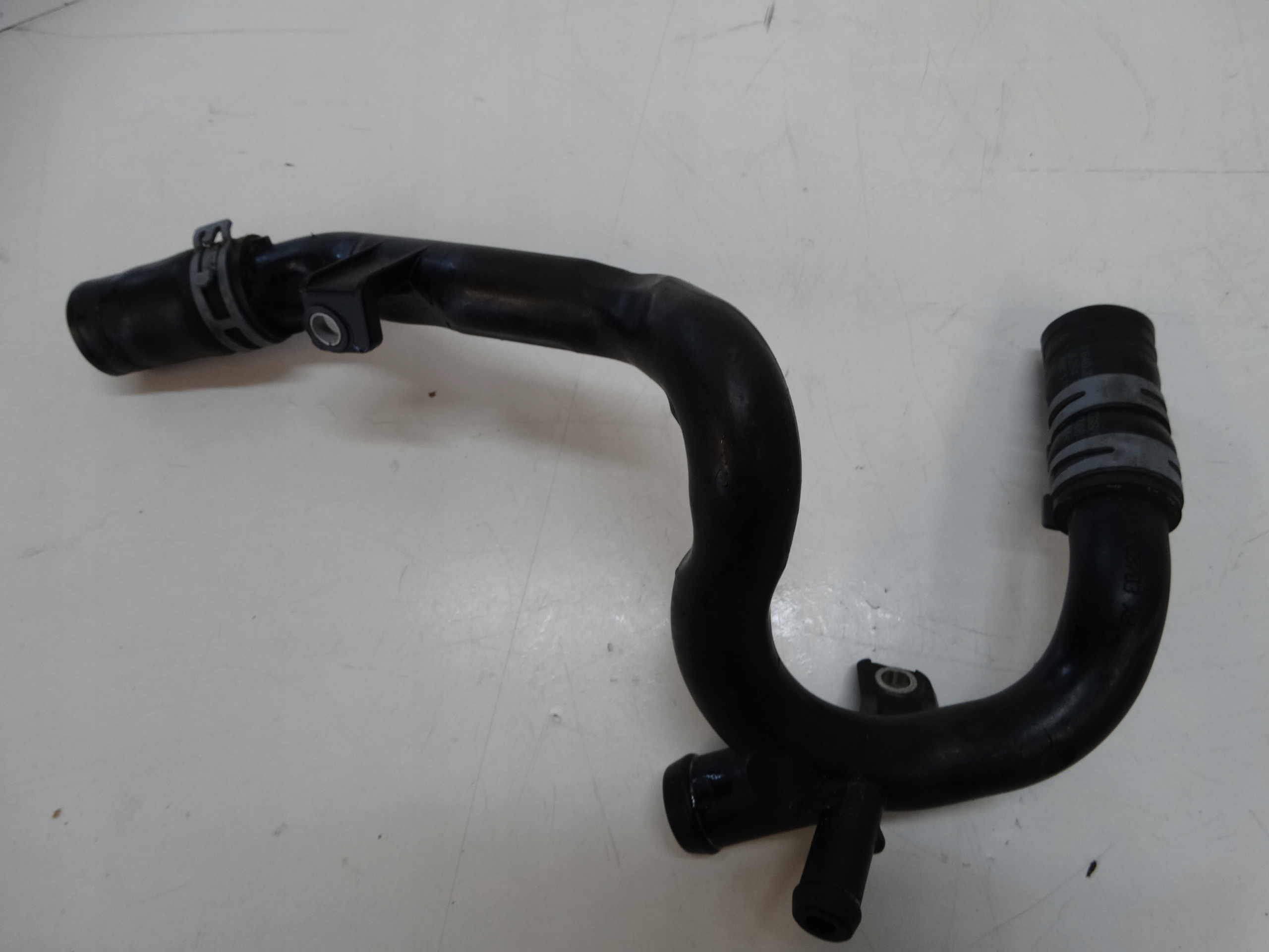 prijenos crijevo cijev vode MERCEDES W169 A6402001452