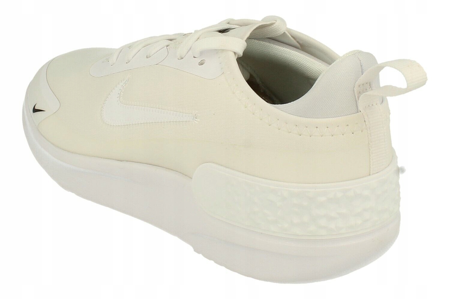 Dámské sportovní boty na trénink a běhání Nike Amixa CD5403-100 vel. 41