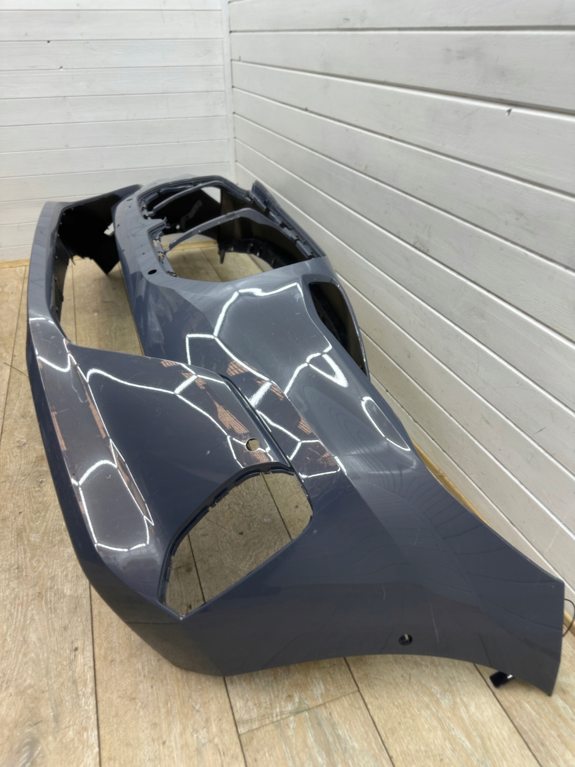 BMW 2 U06 nárazník přední předek