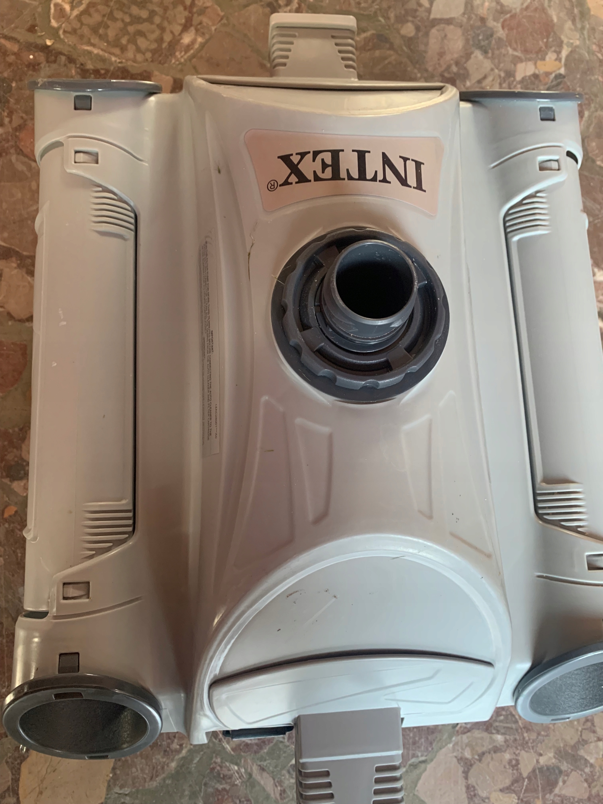 INTEX ODKURZACZ BASENOWY 28001crystal clear Kod producenta INTEX AUTO POOL CLEANER