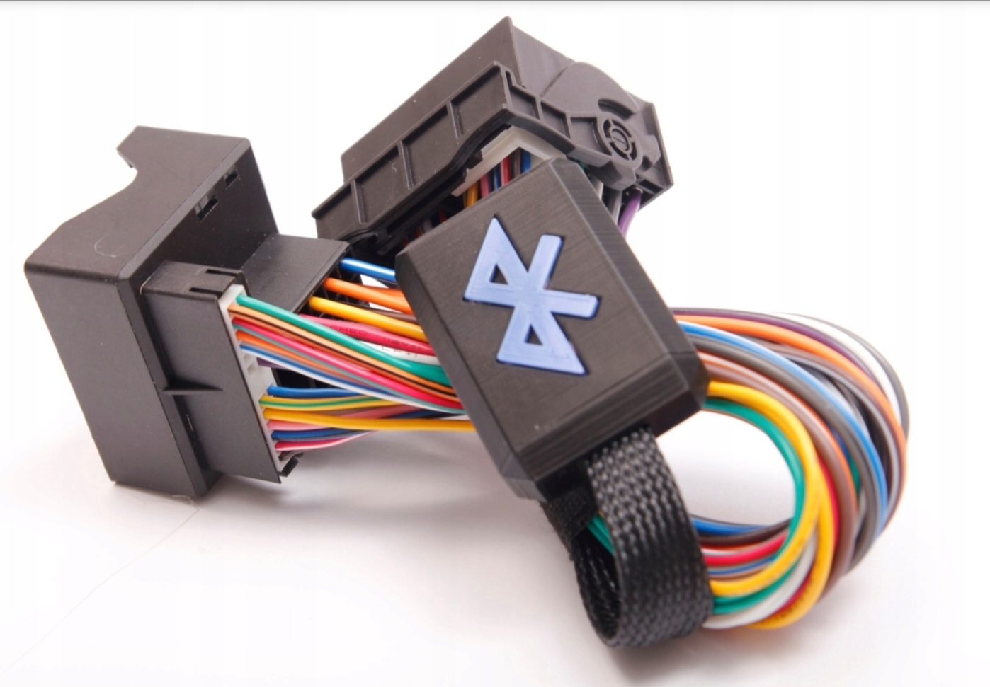 Bluetooth adaptér pre Bmw E60/E61, neinvazívny.