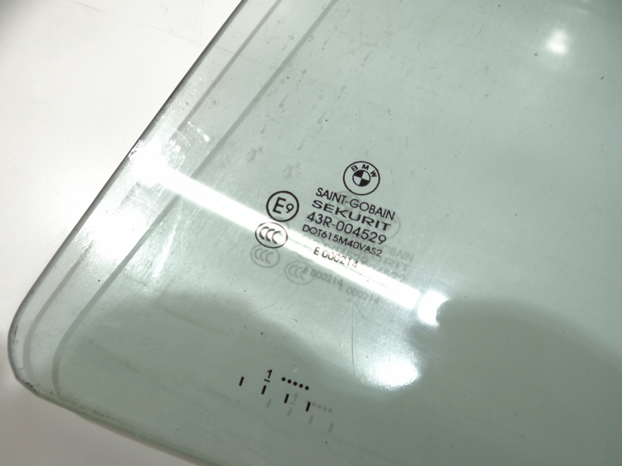 window side left rear part BMW X3 F25