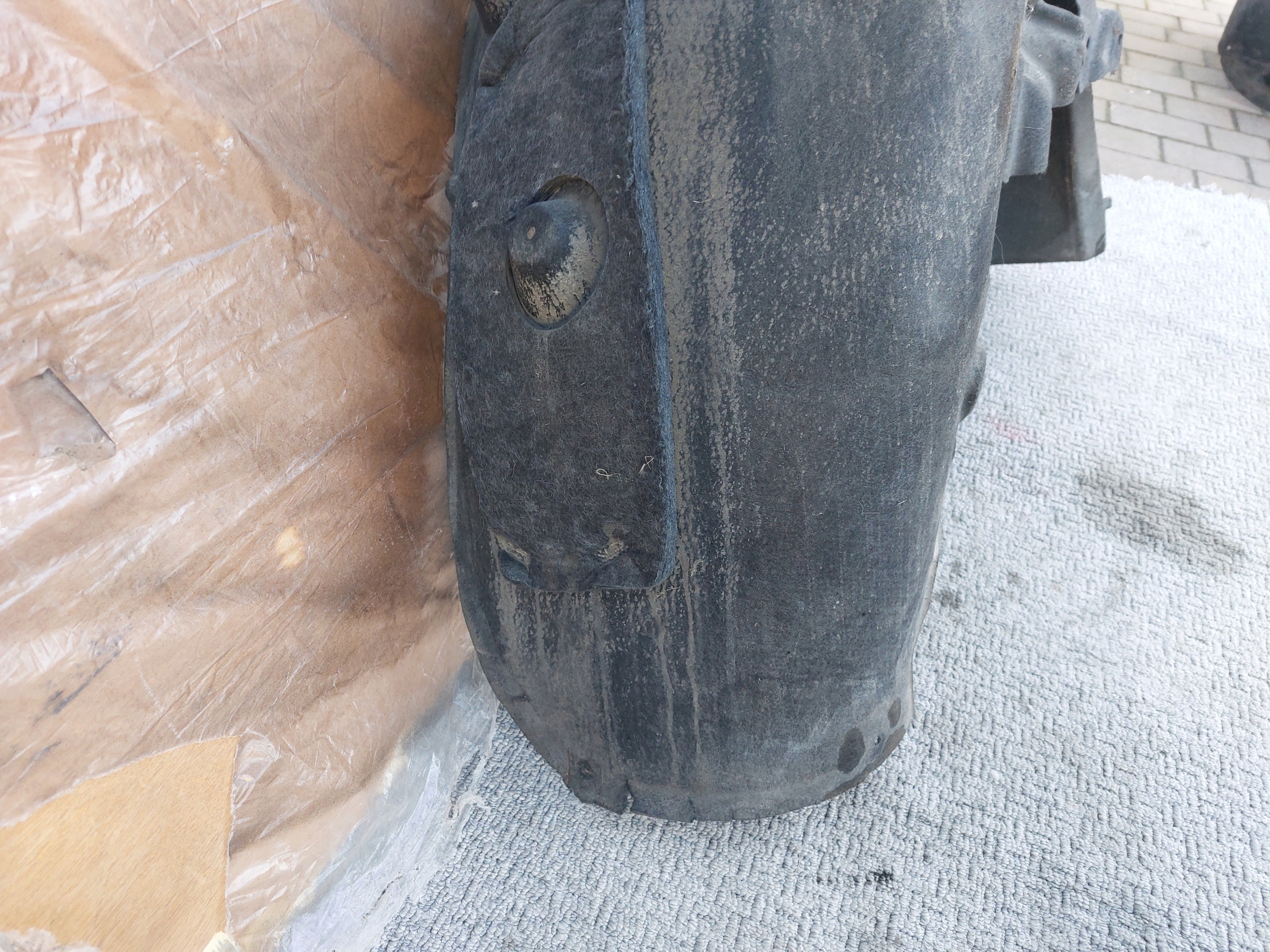 PORSCHE CAYENNE 3 mudguard rear. right 9Y0810908C 22r