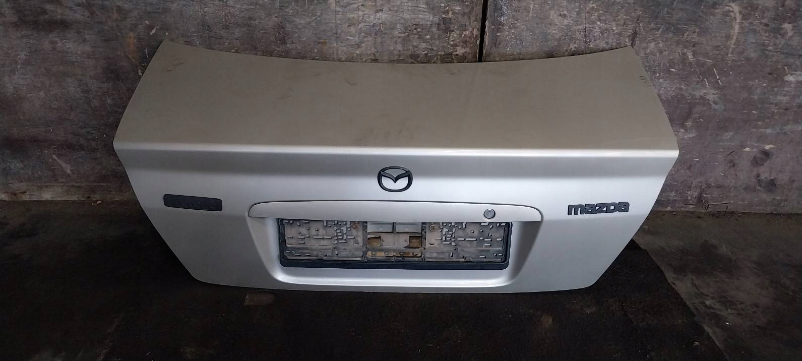 trunk door boot MAZDA PROTEGE BJ 4F