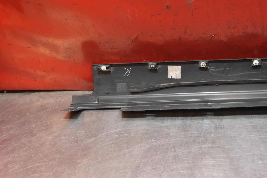 cap threshold right black CPLA-101D56-AA RANGE ROVER 4 IV L405 12-17