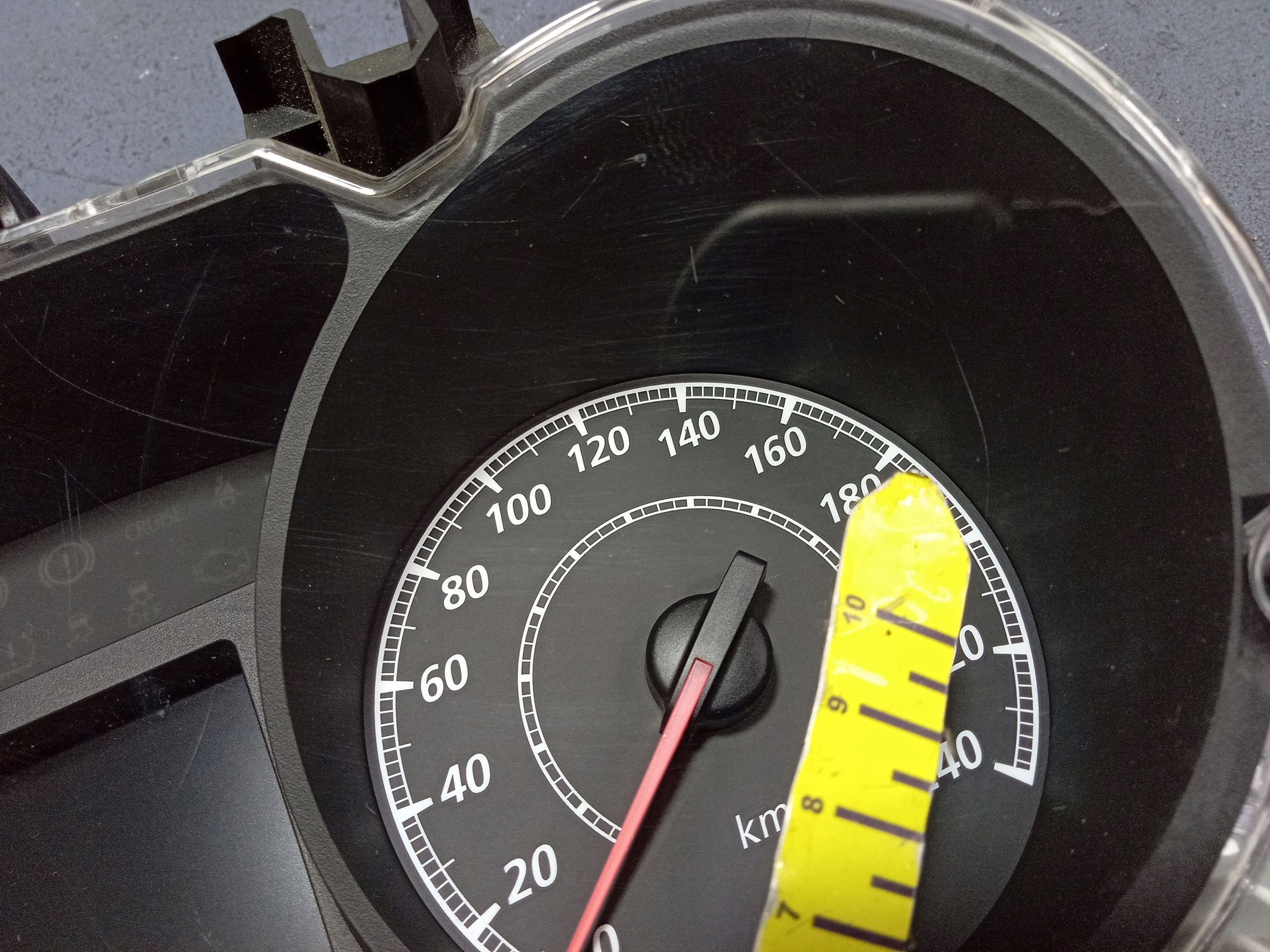 C4 AIRCROSS 1.6 спидометр часы европа 8100C344