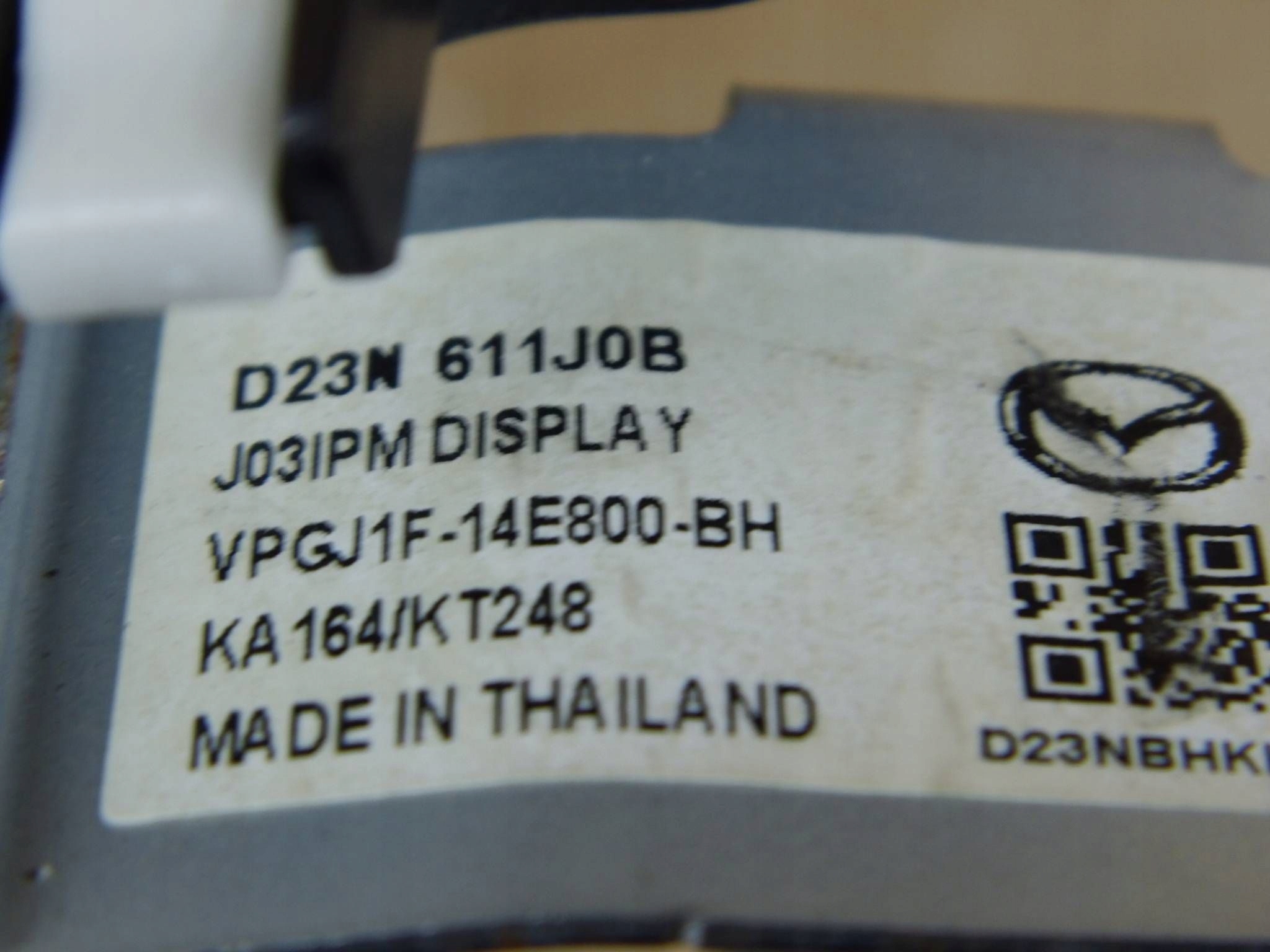 Mazda CX-3 2 DJ Display monitor D23N611J0B