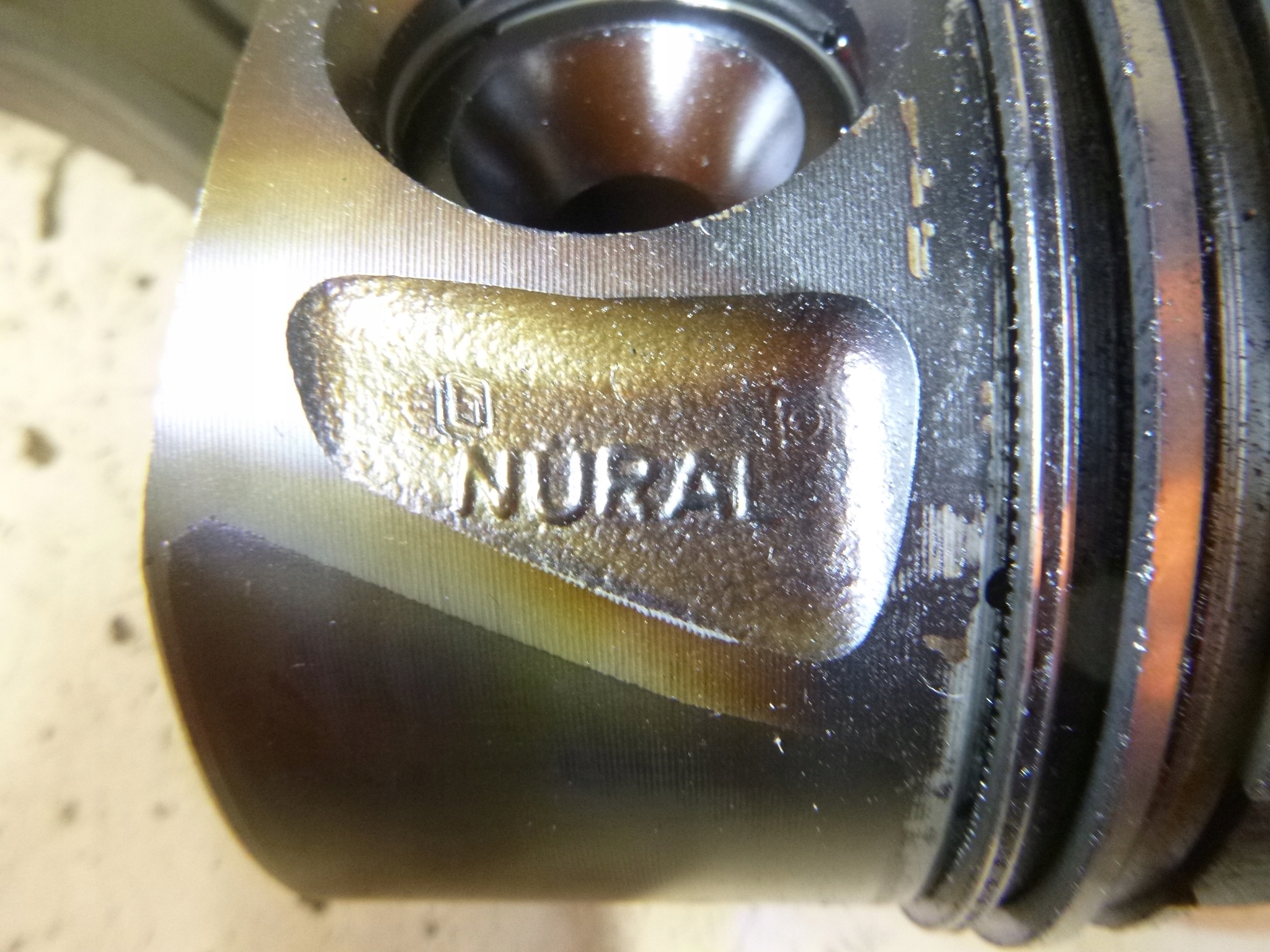 piston / pistons + connecting rod Mercedes CLS W219 3.0 CDI 8340E