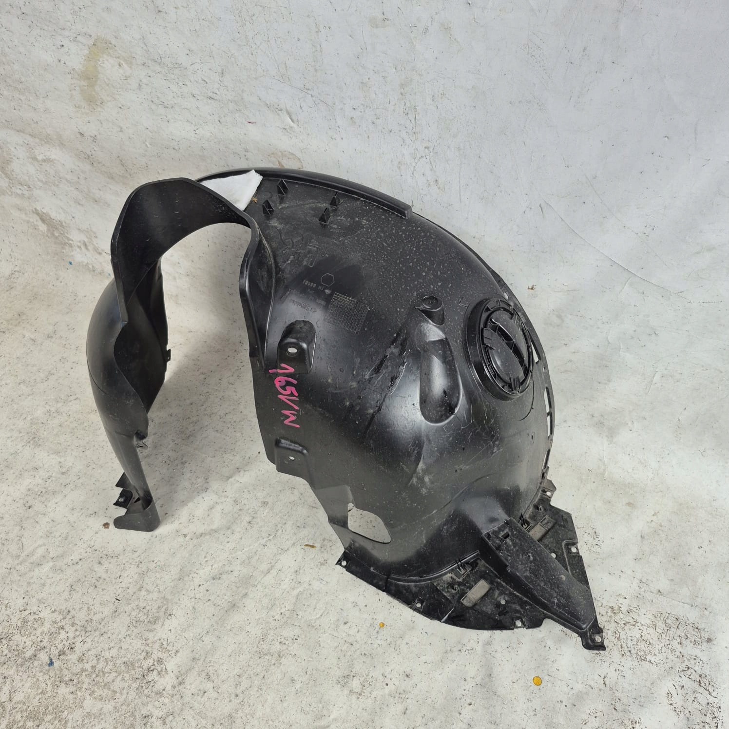 VW T-ROC 2GA 17- mudguard left front front