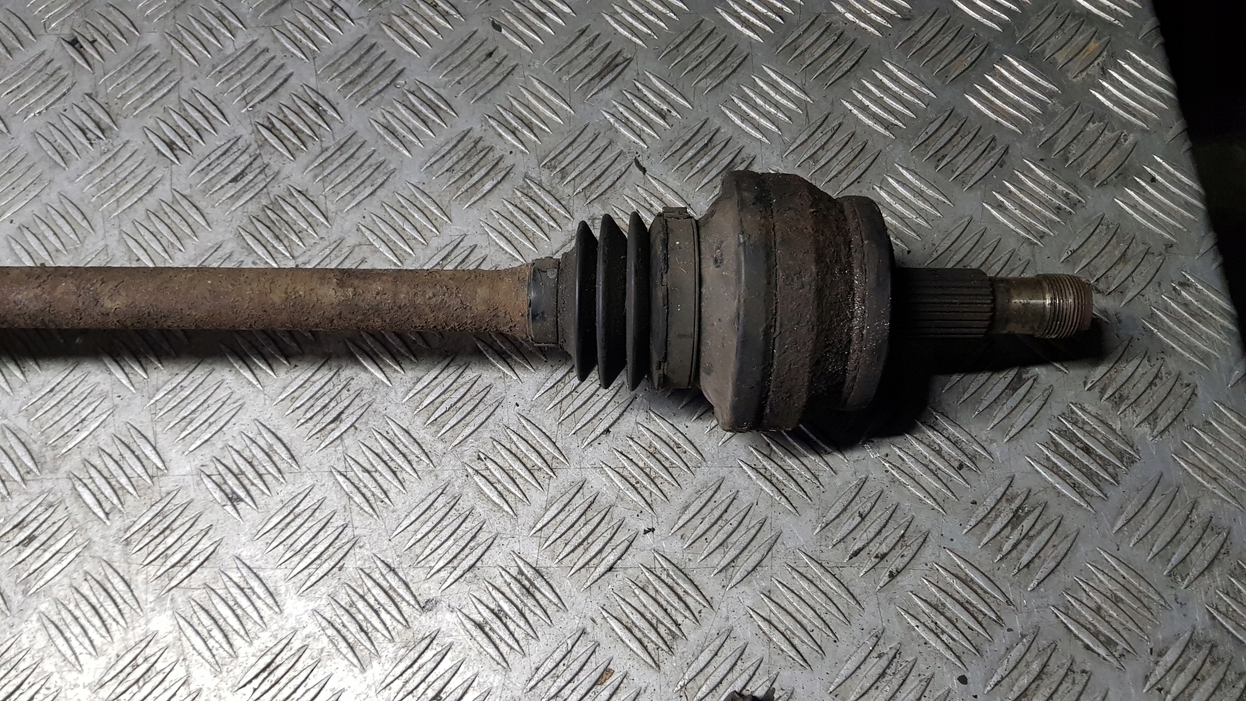 MERCEDES W211 3.5 4MATIC semi-axis drive left right rear part