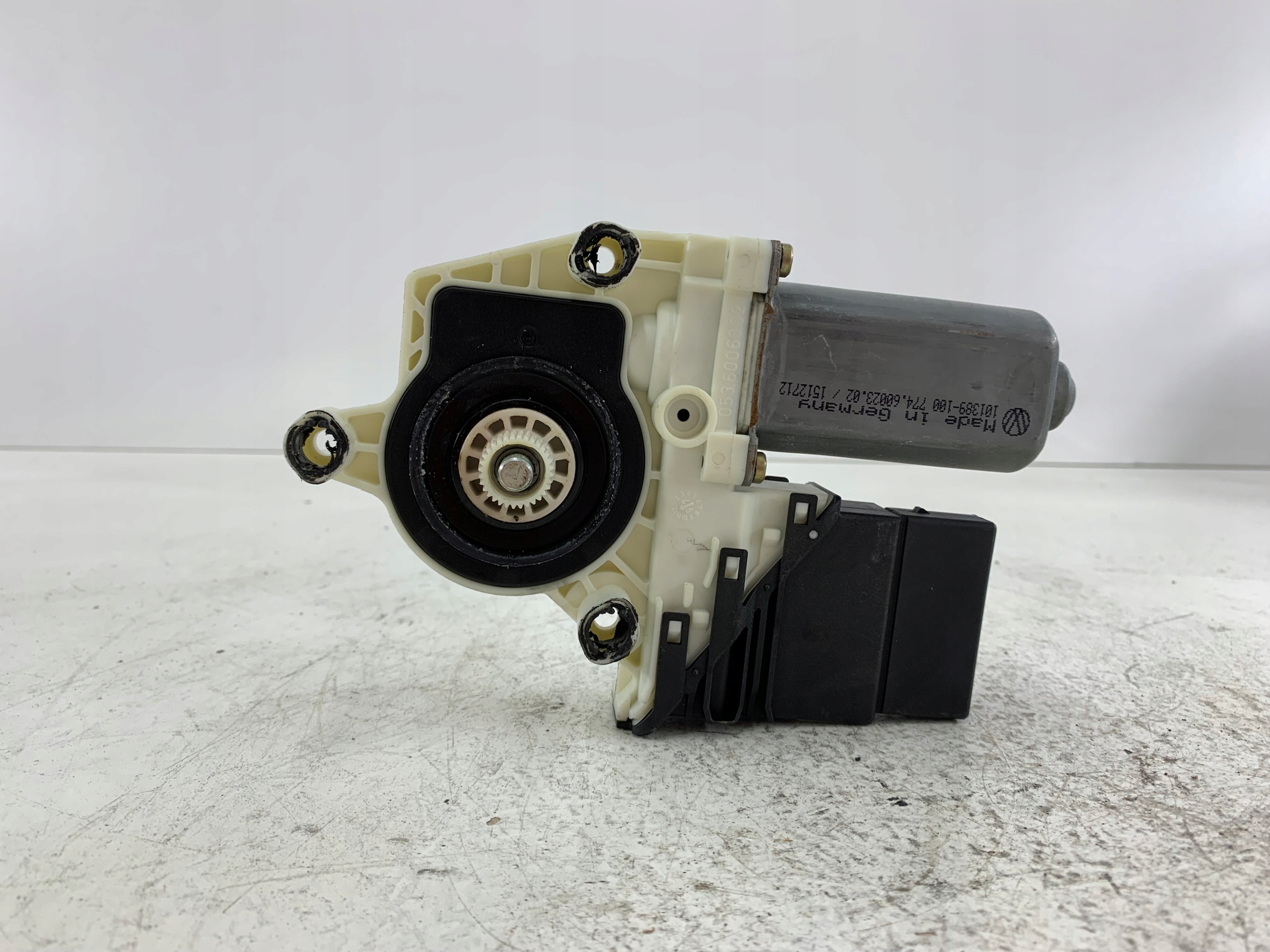 VW GOLF IV mini motor windows left rear part 101439-200