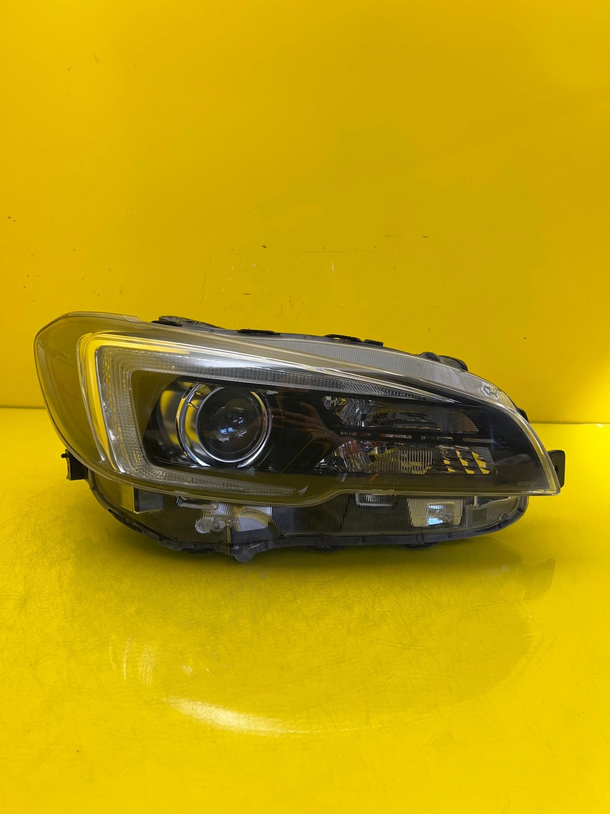 light right front Subaru Impreza Levorg WRX STI Full Led
