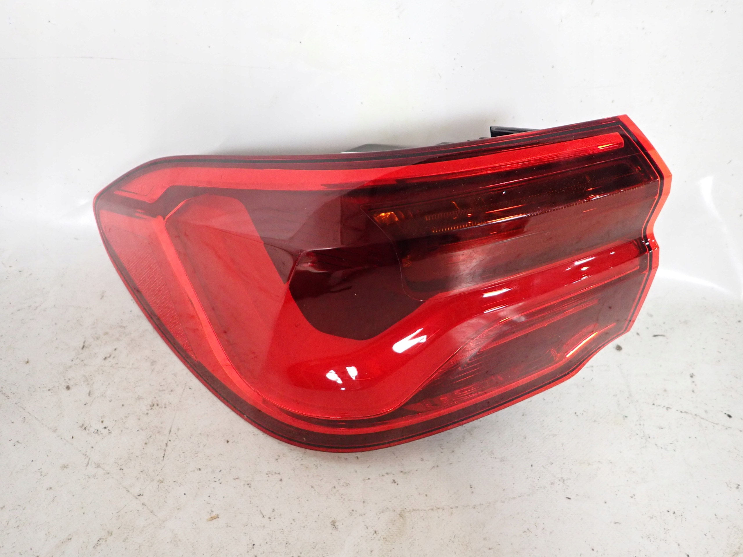 BMW X2 F39 17- light left rear part rear