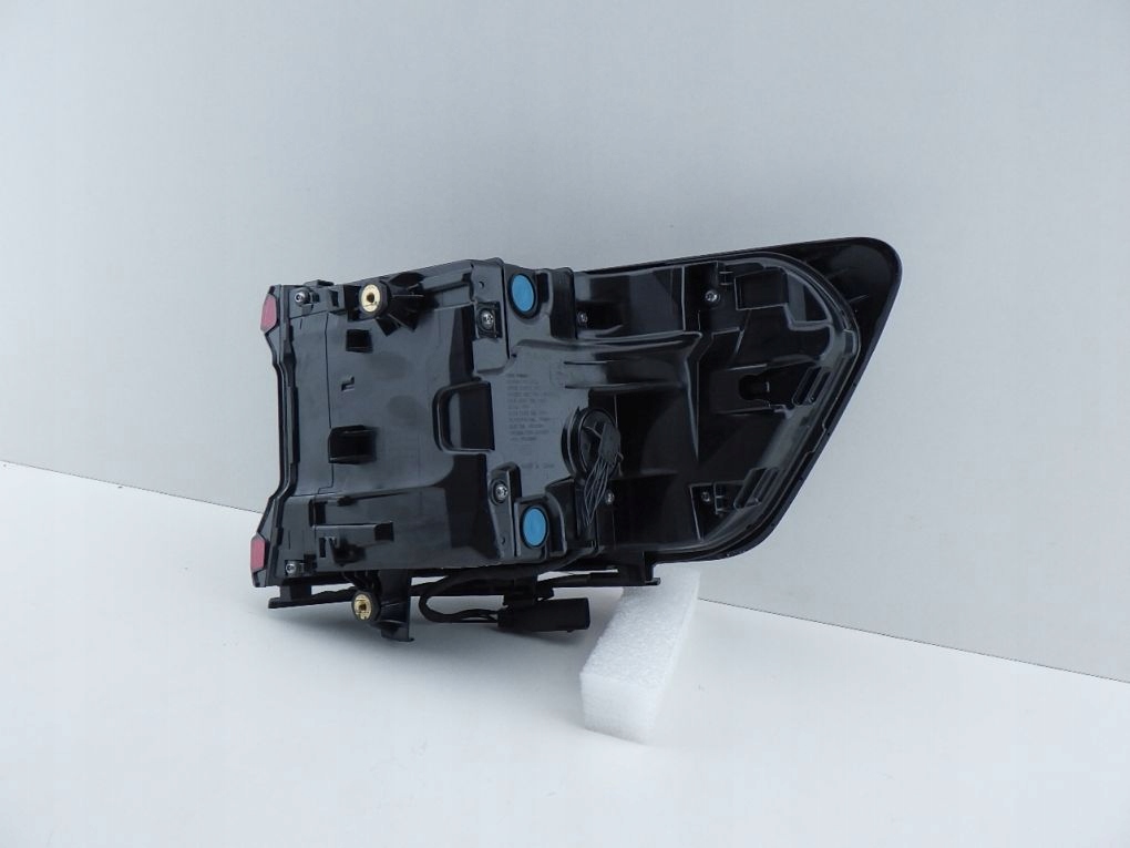 POLESTAR 2 II LED 31108940 light rear left
