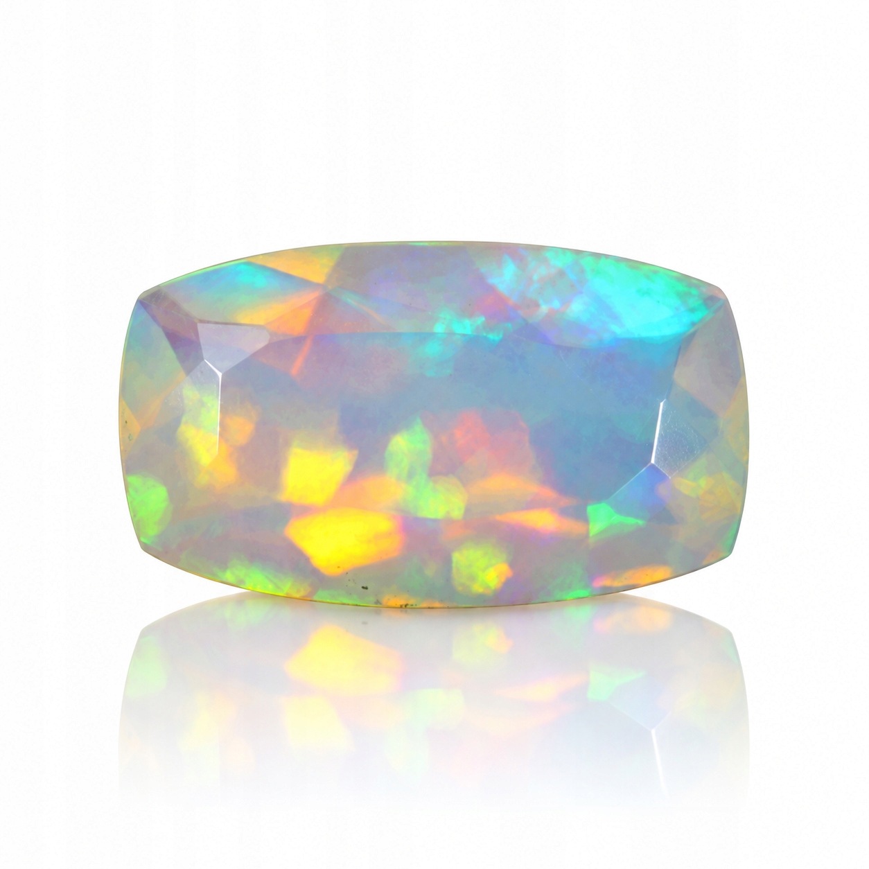 Přírodní opál 1.00 ct Cushion Etiopie certifikát Wbd
