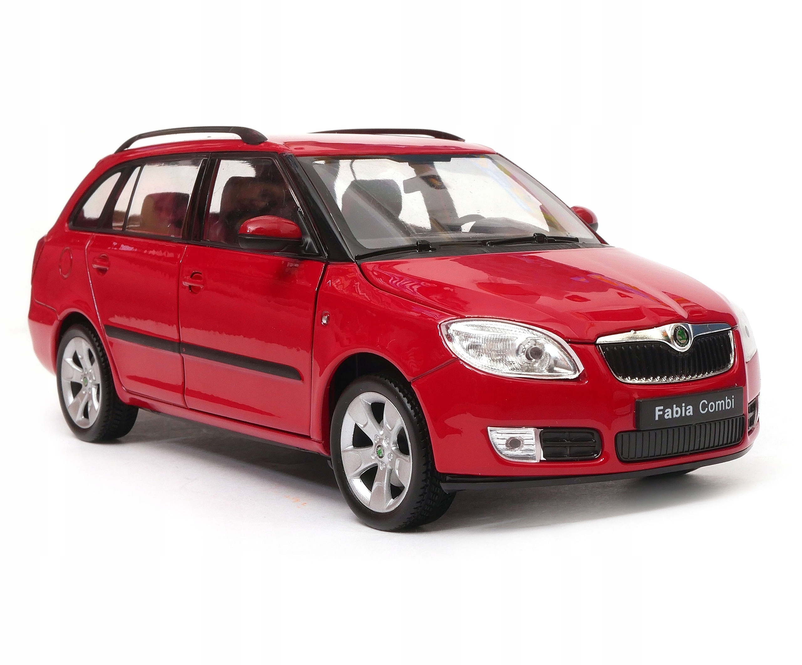 Skoda Fabia Combi II model Welly w skali 1:24 Stan opakowania oryginalne