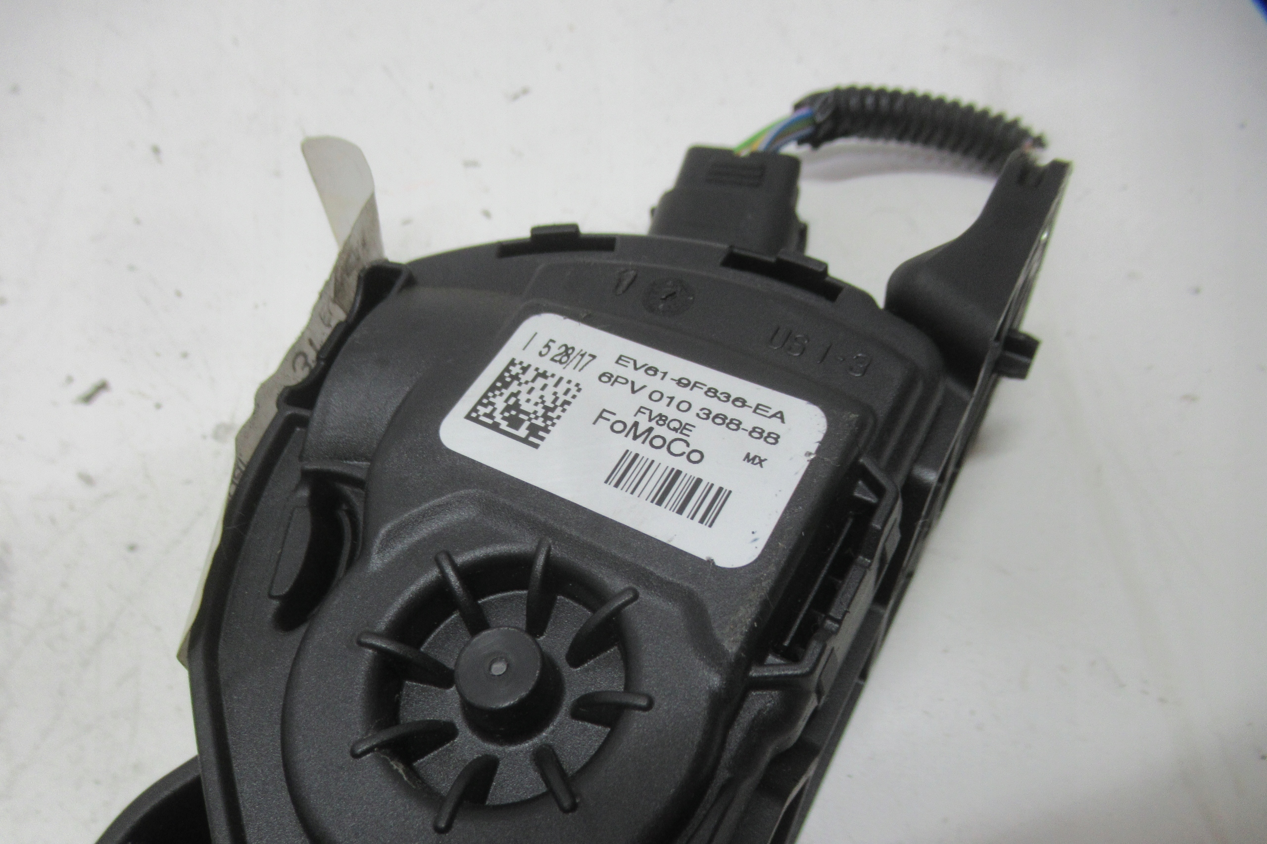 FORD FOCUS MK3 FL 17R 1.5 EB accelerator pedal potentiometer EV61-9F836-EA