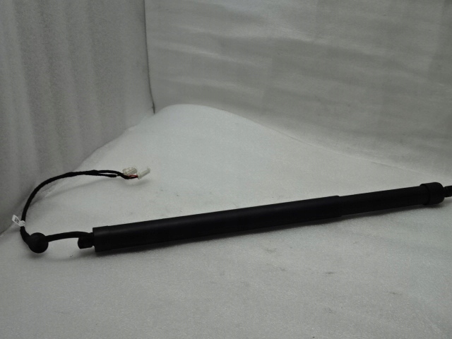 CITROEN DS7 SIŁOWNIK KLAPY LEWY TYŁ 9817057180