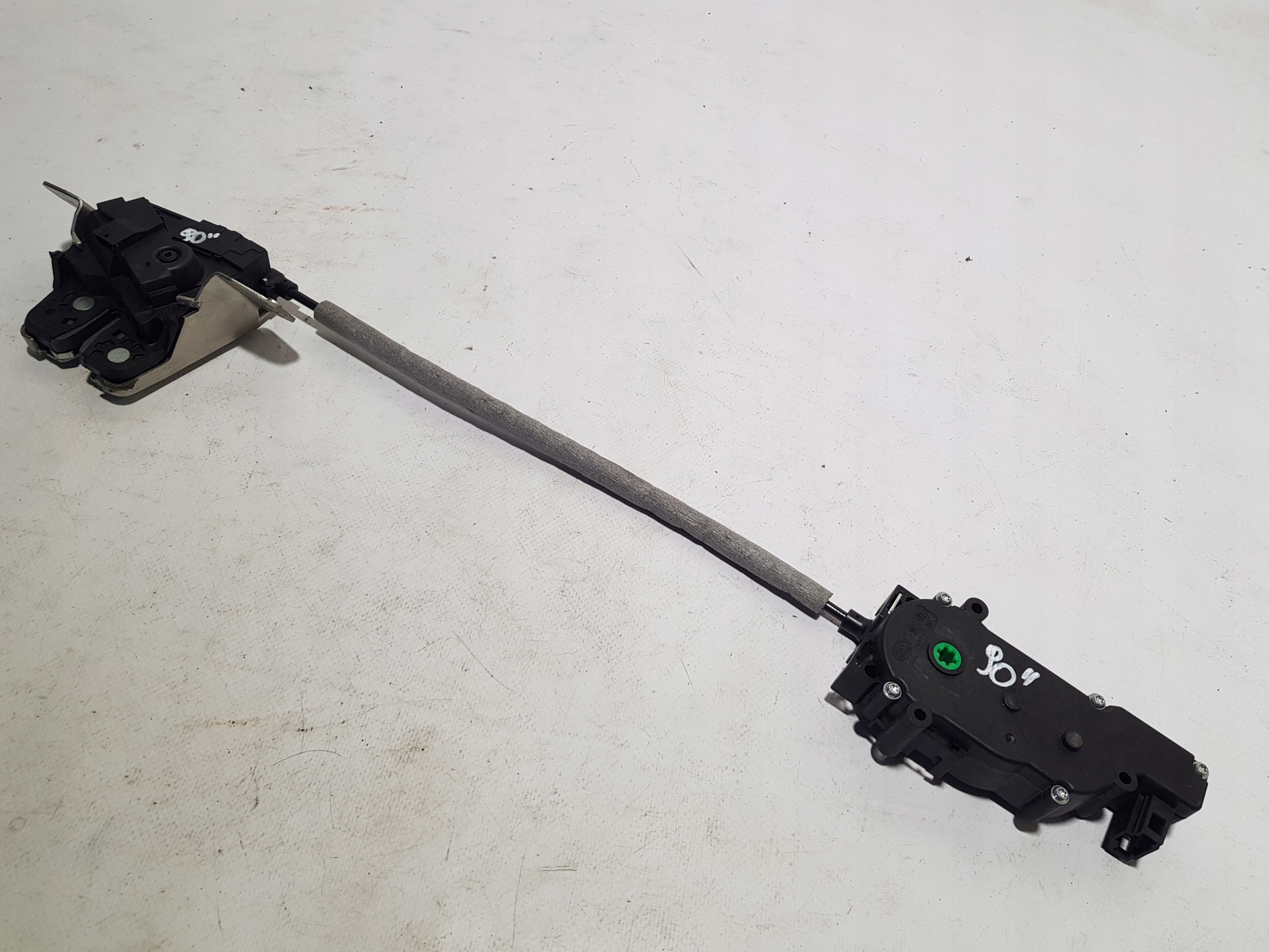 KOMPLET lock bonnet boot DOCIAG MERCEDES W204 KOMBI