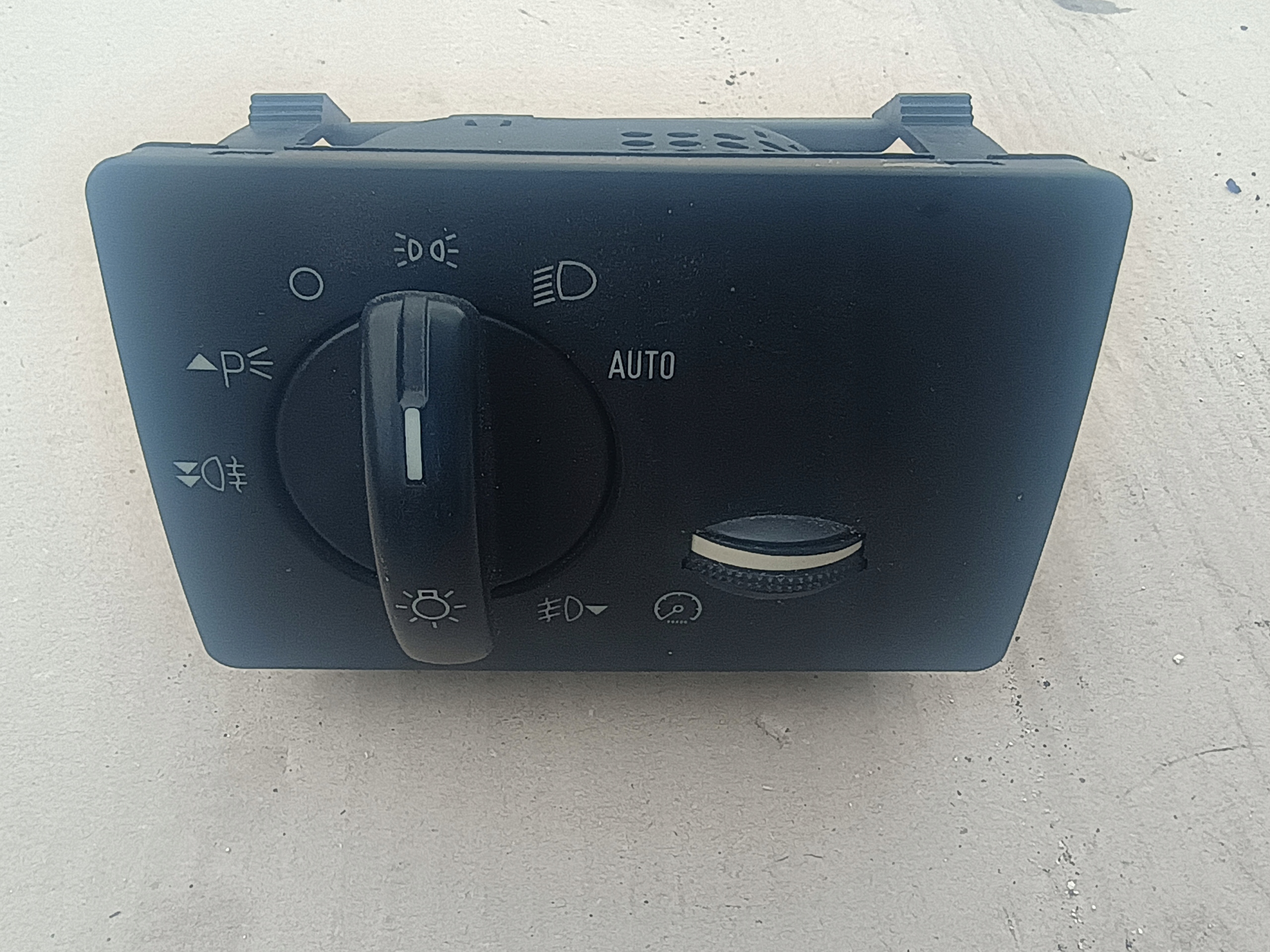 Interruttore comando luci 4M5T13A024 FORD