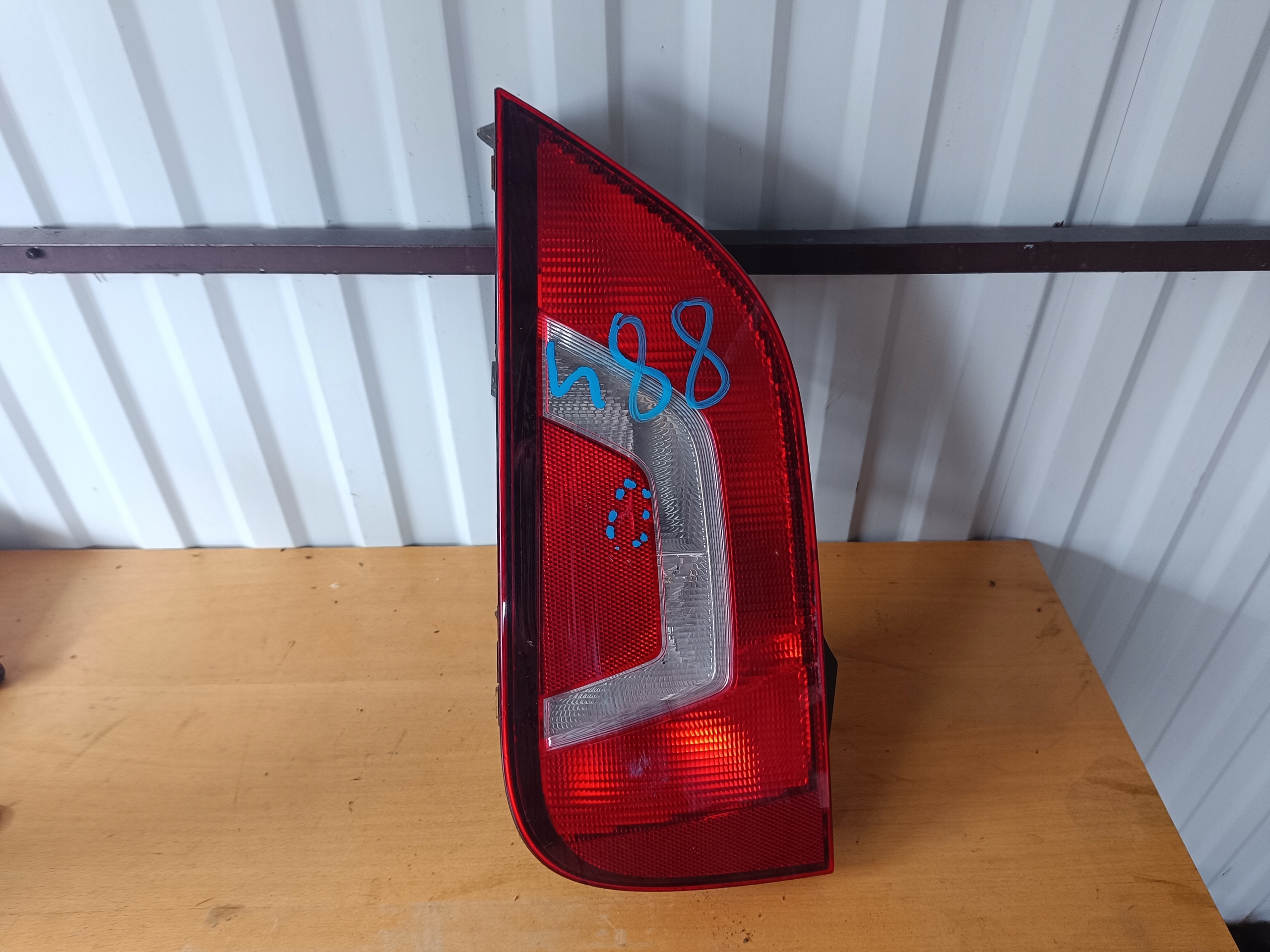 light left rear part VW UP 3D 3 door 11-16 1S0945095G