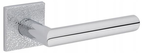 Štvorcová kľučka Tupai 4002 5SQ/T3-03, chrómová, textúra, koža