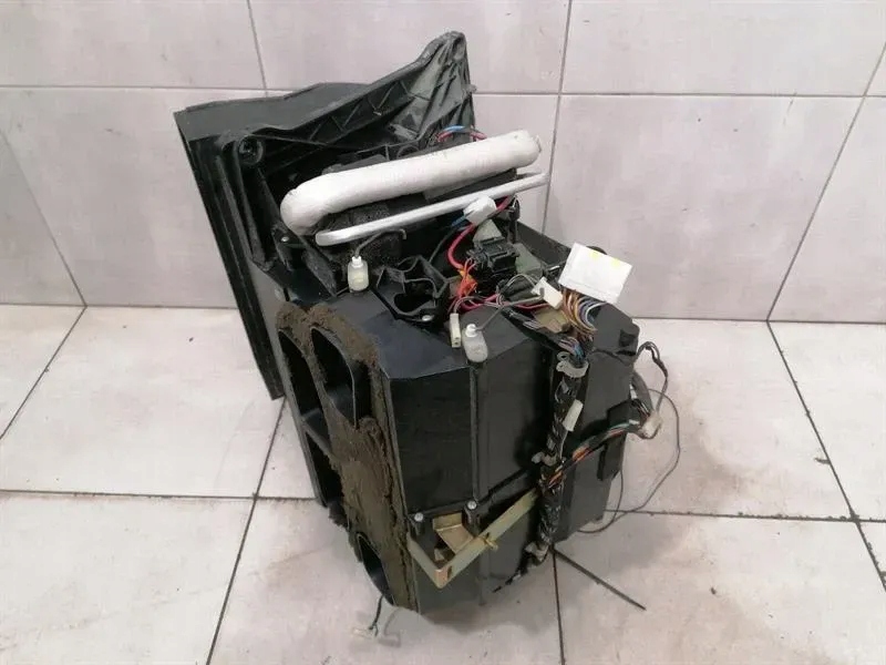 FERRARI 550 F133 65237400 HVAC