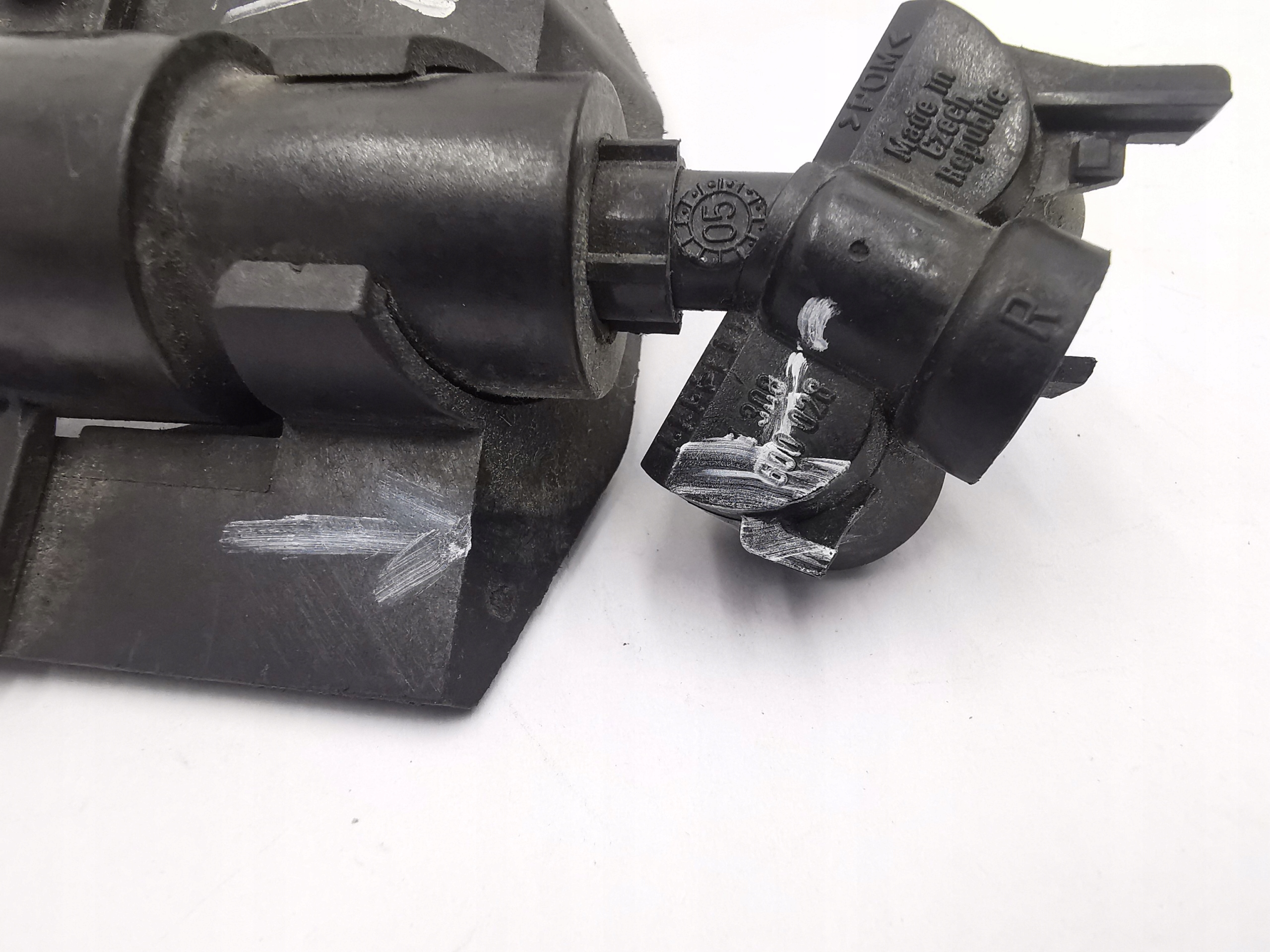 Pompa LAVAFARO Destro FORD MONDEO MK3 / 1307030164