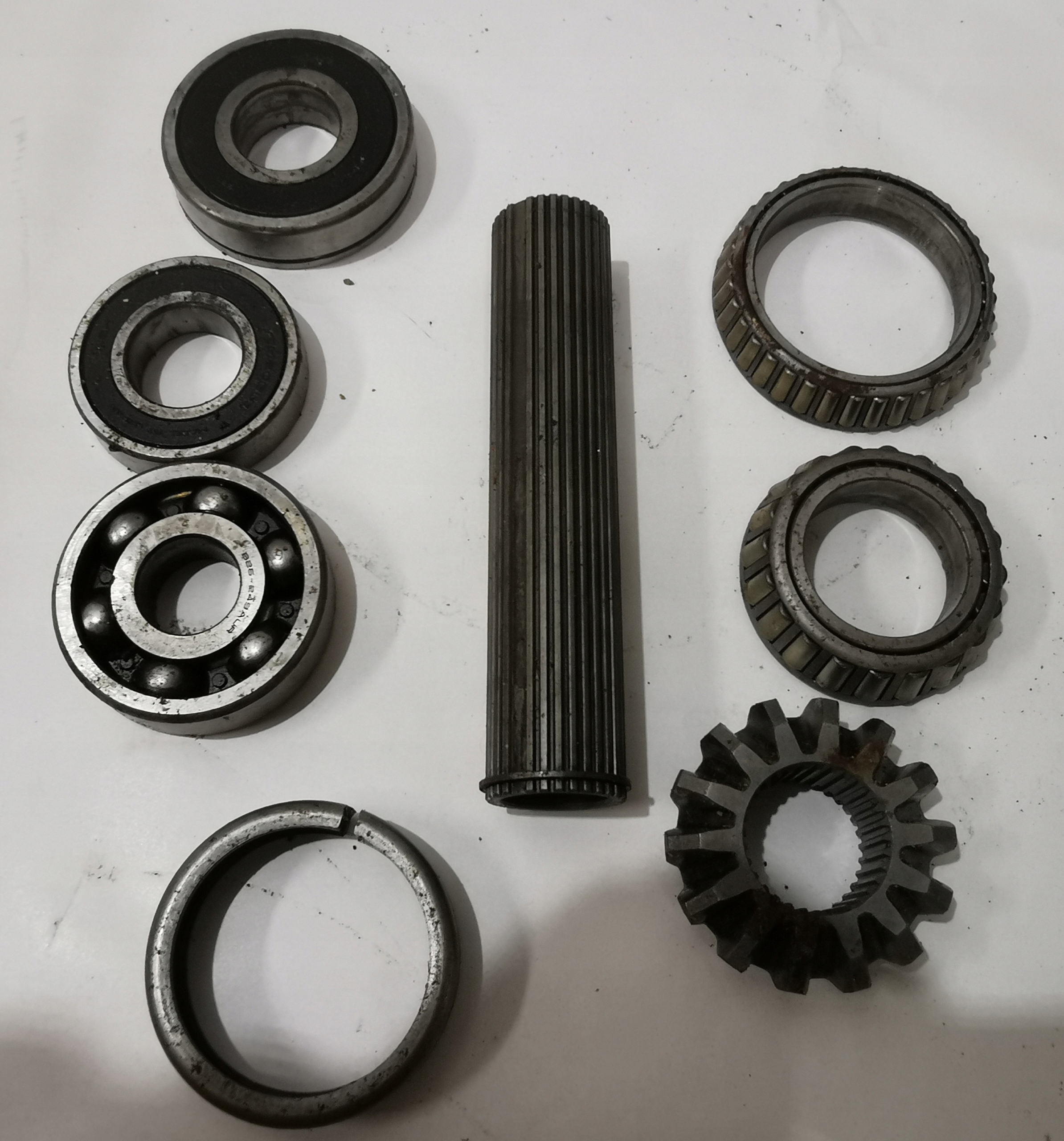 MITSUBISHI OUTLANDER 03-06 2.0 4X4 SKRZYNI ŁOŻYSKO