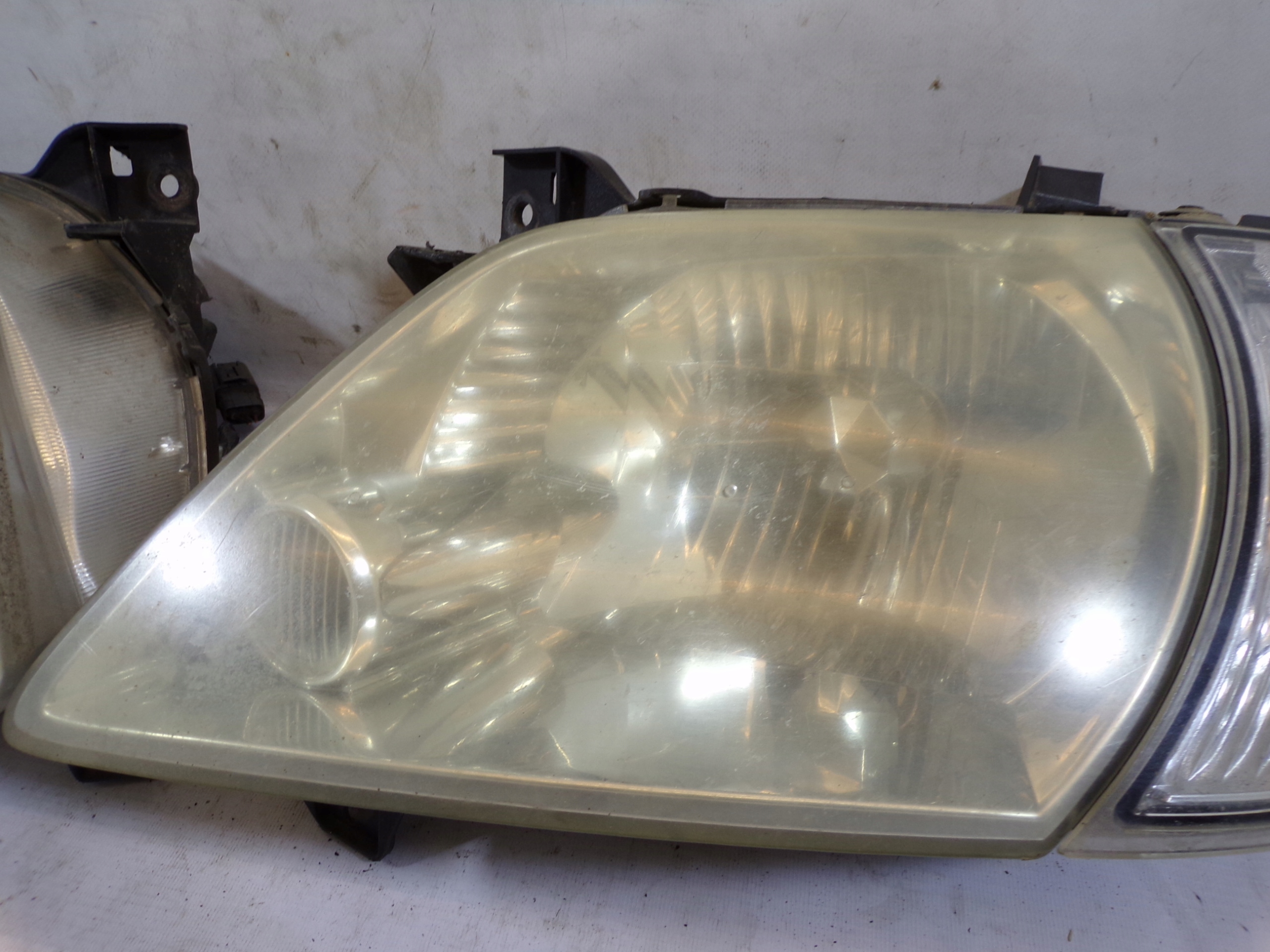 lights front front left right MAZDA MPV (K)