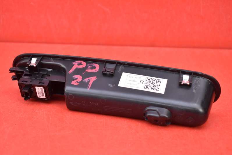 switch lifting windows right front 9810866 MINI PACEMAN R61 12-16