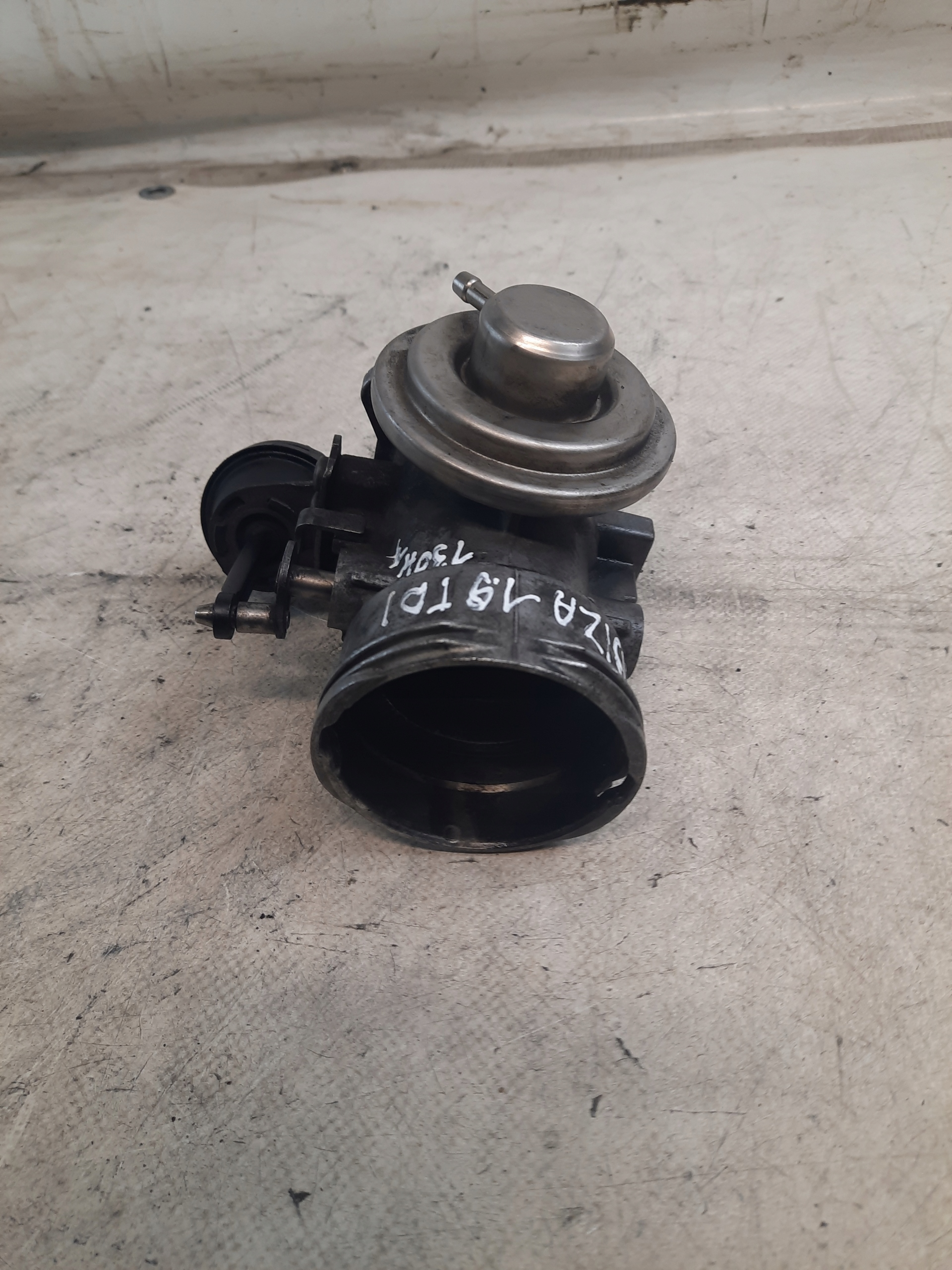 Valvola a farfalla SEAT IBIZA III 3 1.9 TDI 038129637L