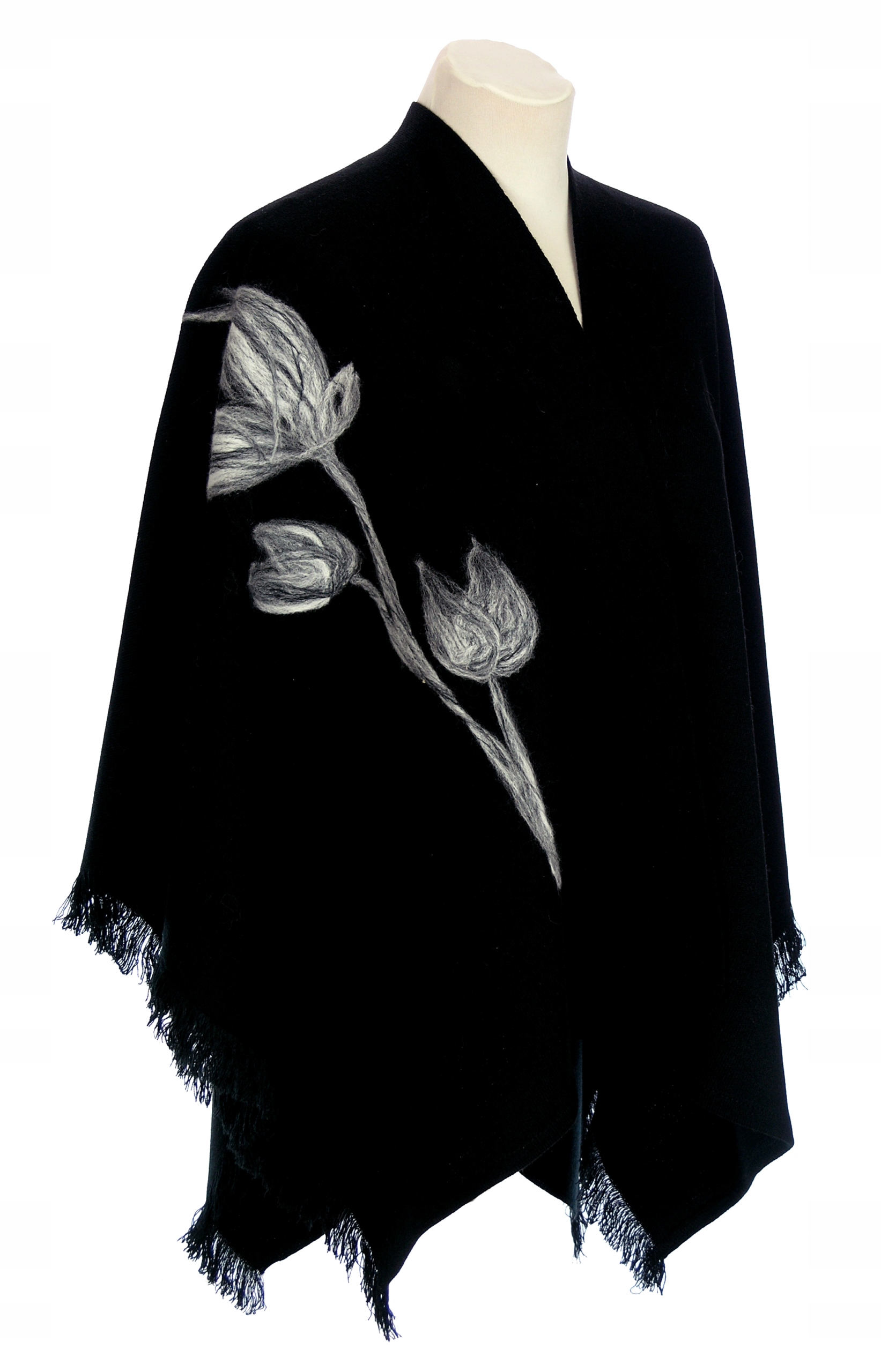 Черное пончо с вышивкой R. UNI 42 - 48 50 52- 56