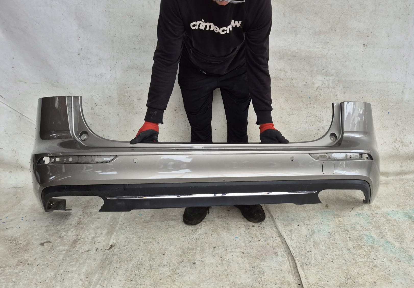 VOLVO V60 II 2 18-> bumper rear part rear PDC