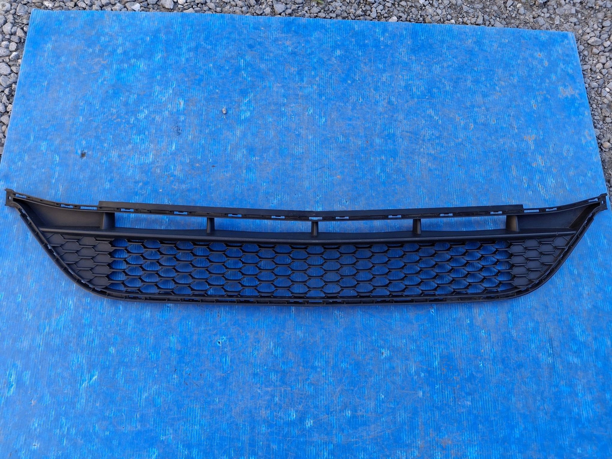 grid of a bumper central MERCEDES A-class W177 AMG 2018R->