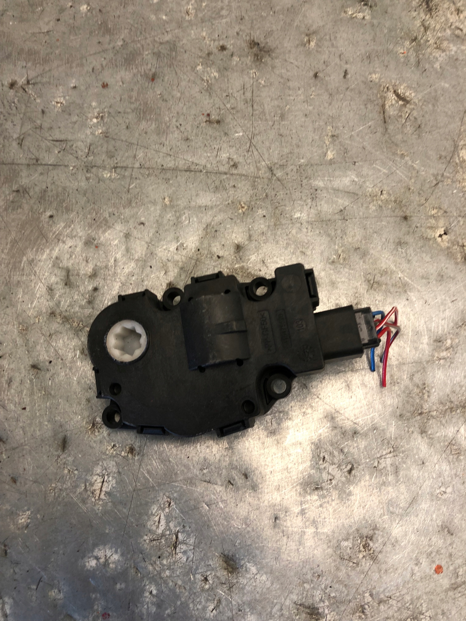 Micro moteur Bloc de chauffage complet MERCEDES W205 EFB461