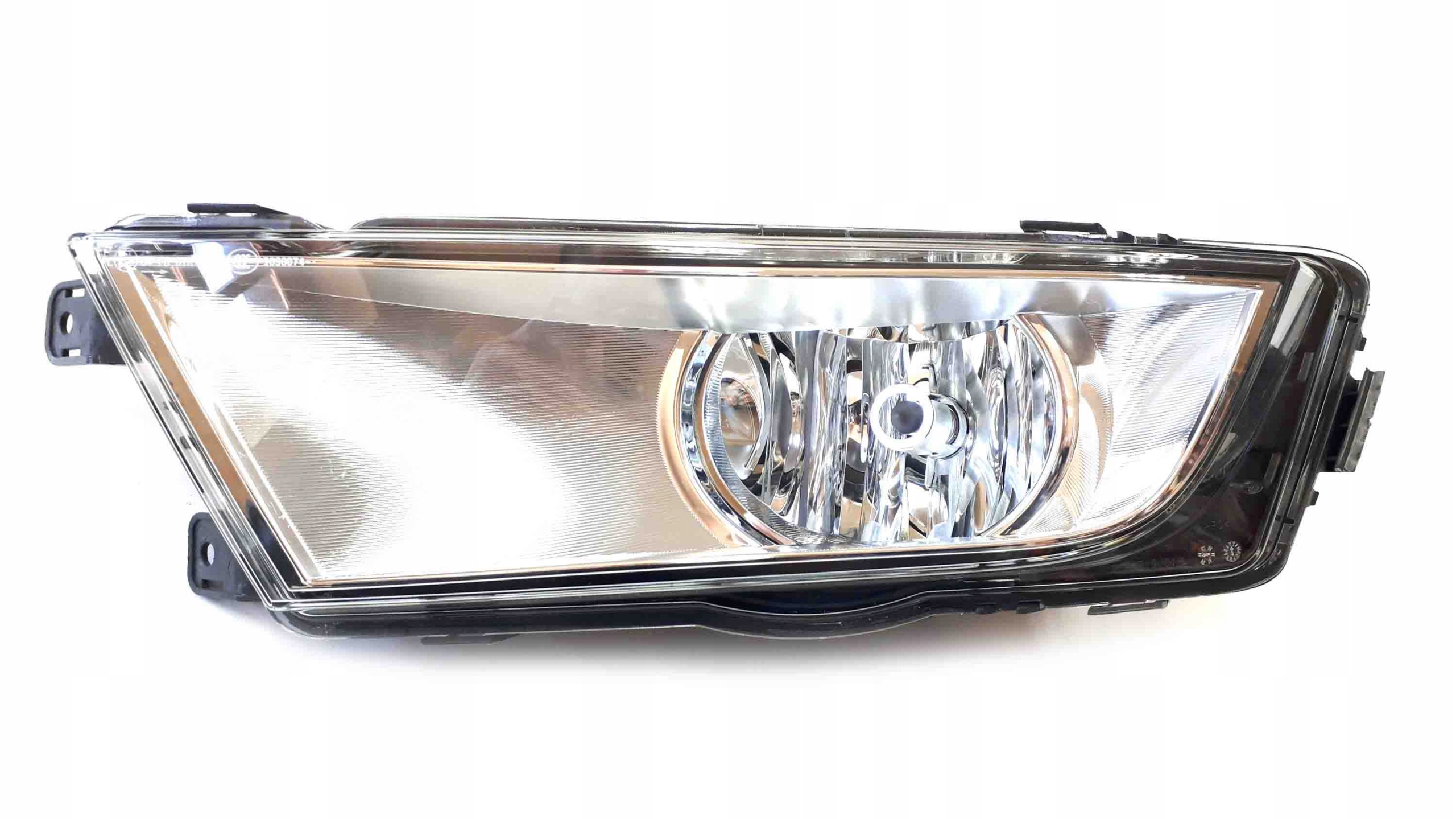 REFLEKTOR HALOGEN LAMPA L OCTAVIA III 5E0941699D