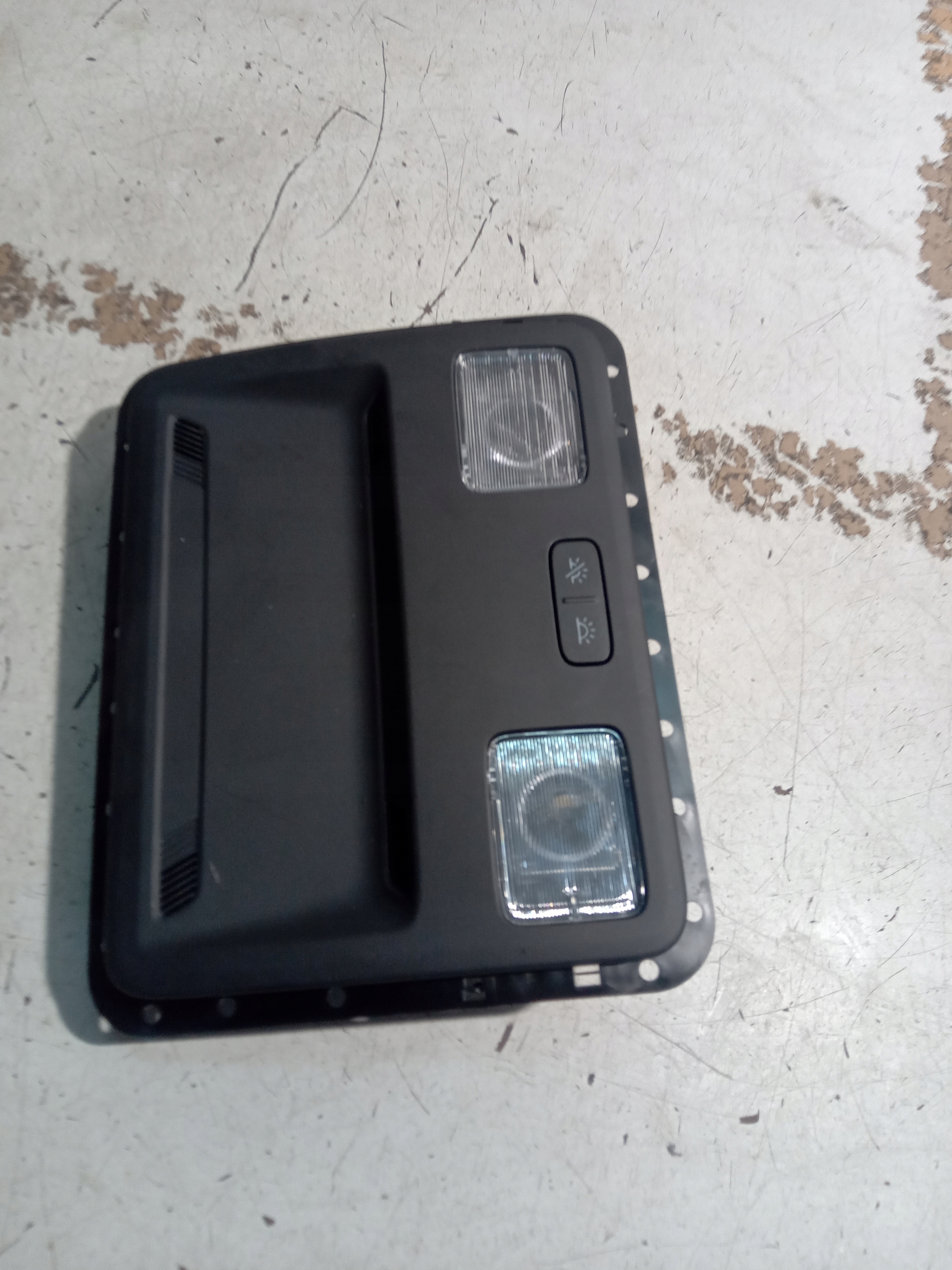 FORD FOCUS MK4 LAMPKA OSWIETLENIE KABINY ST LINE
