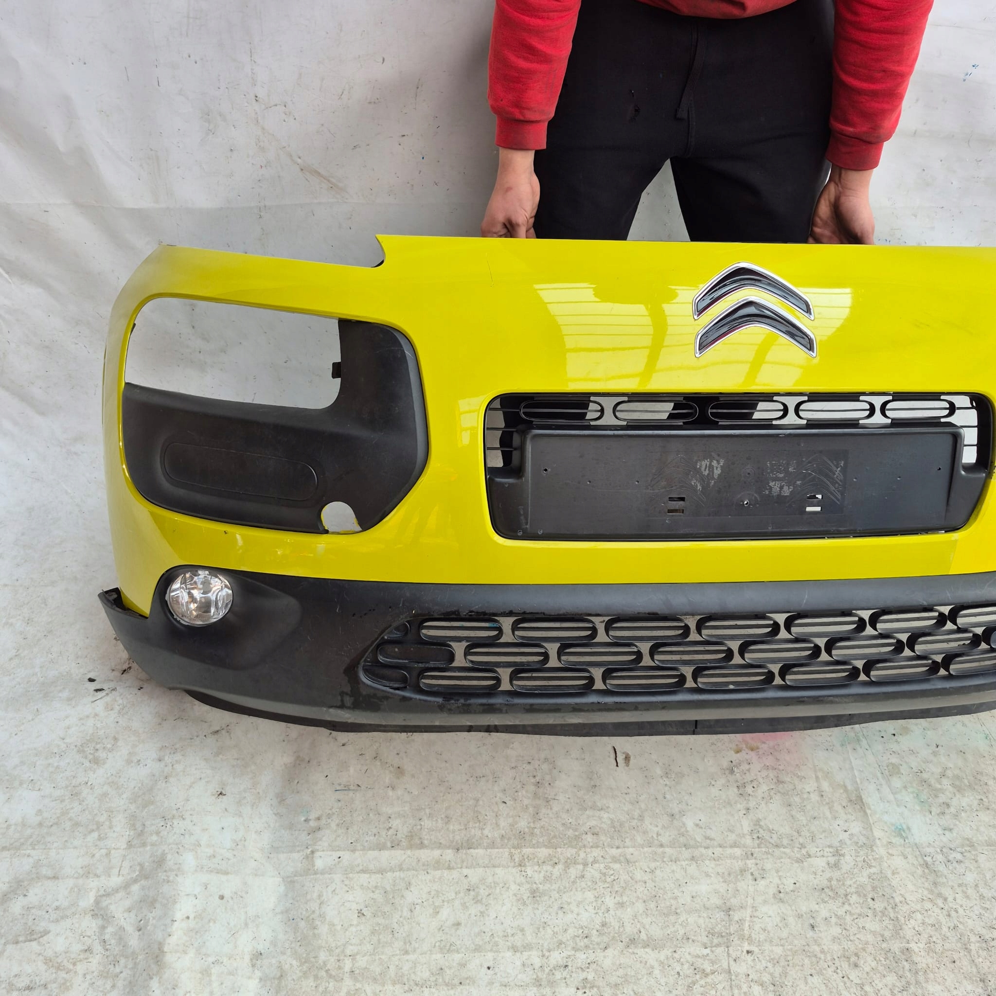 CITROEN C4 CACTUS 14- nárazník předek přední 9801741077