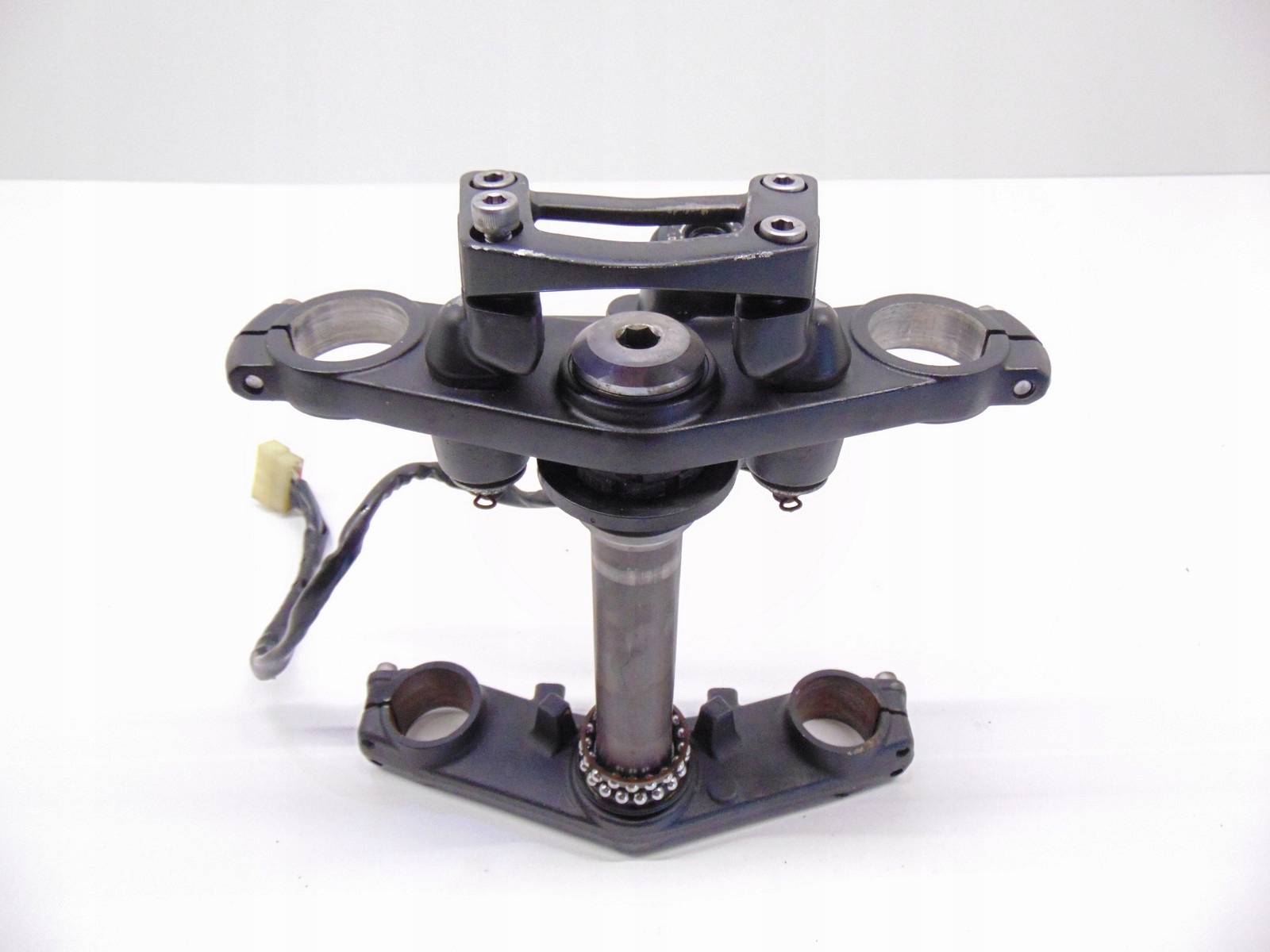 PÓŁKA GÓRNA SZTYCA DOLNA KAWASAKI ER-6F ER6 ER-6